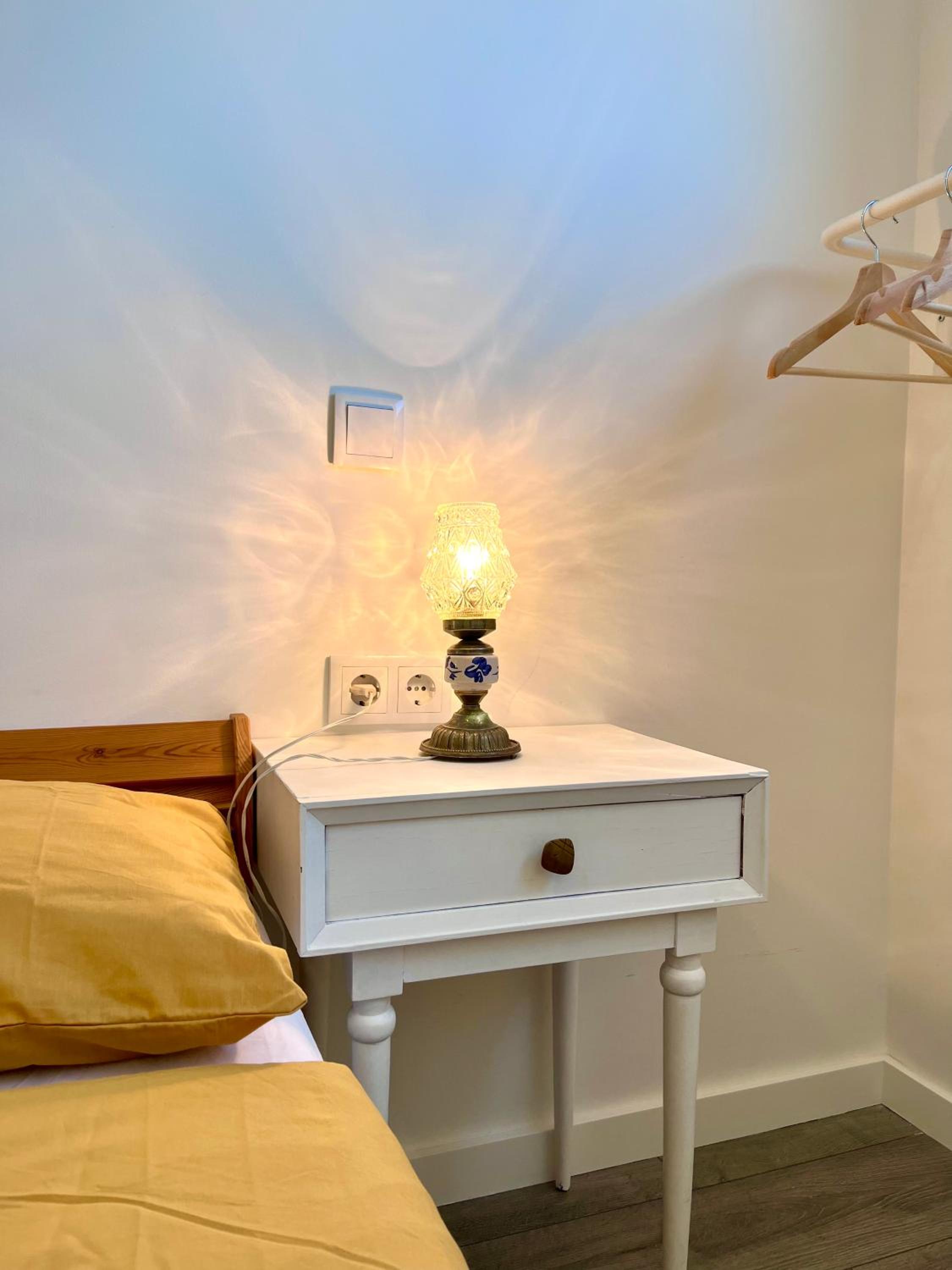 Double Room with Private Bathroom - Photo 26