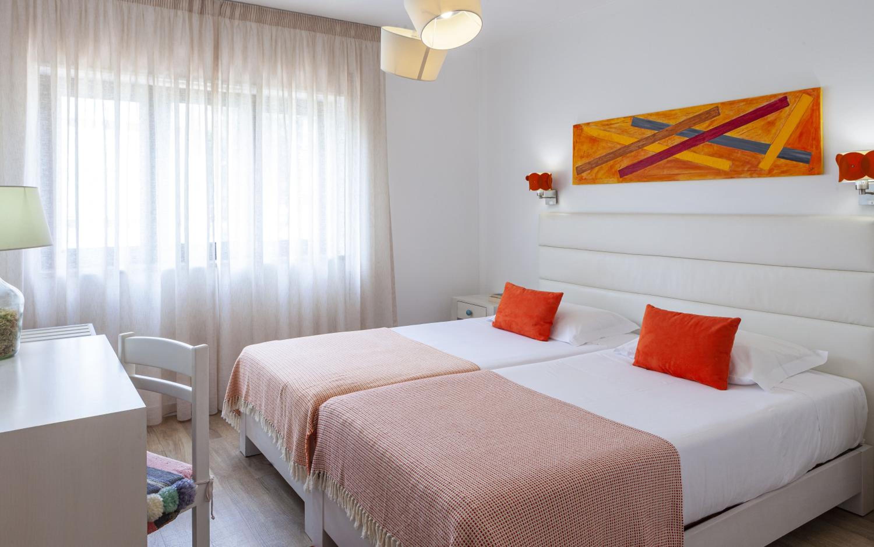 Budget Double or Twin Room - Photo 5