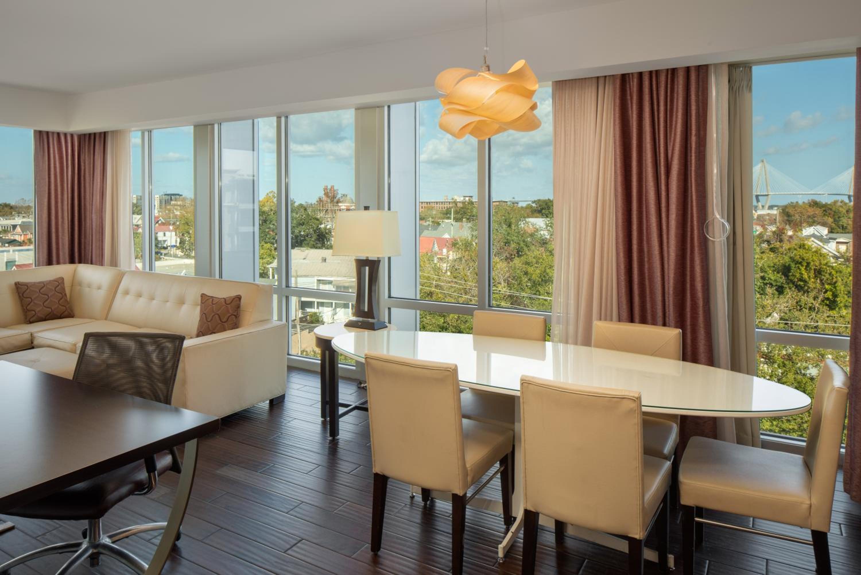 Queen Suite