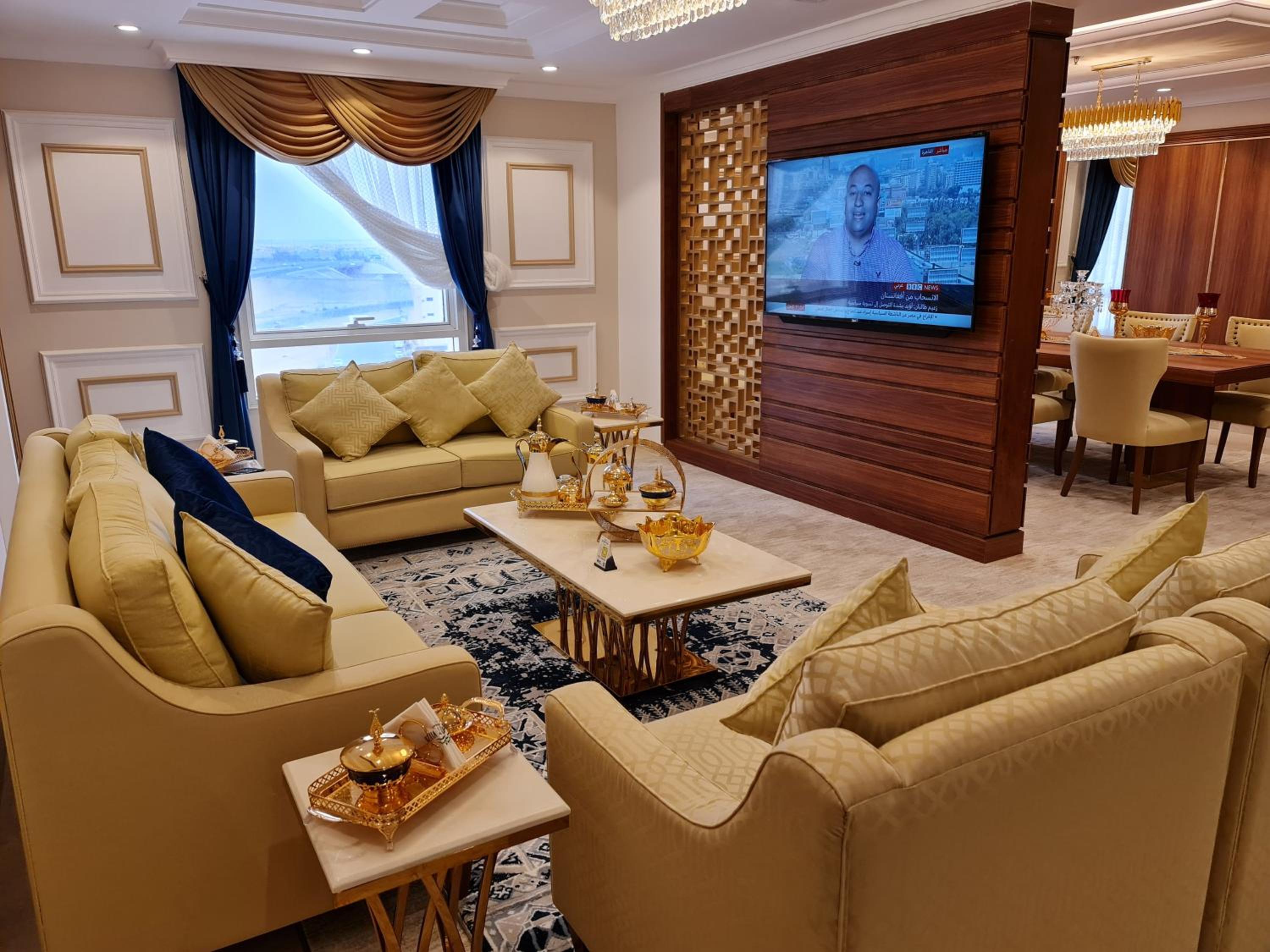 Presidential Suite photo 1