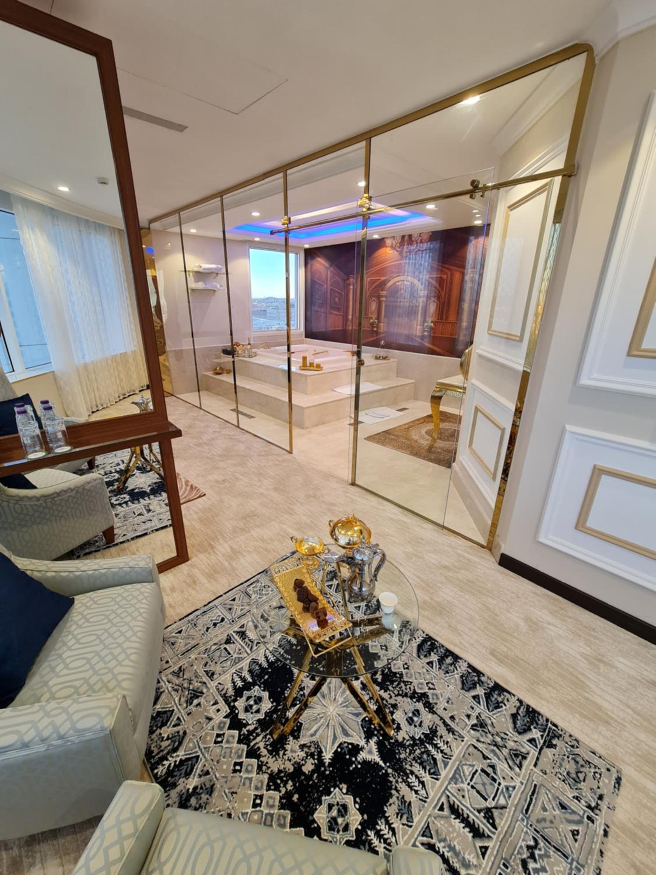 Presidential Suite photo 2