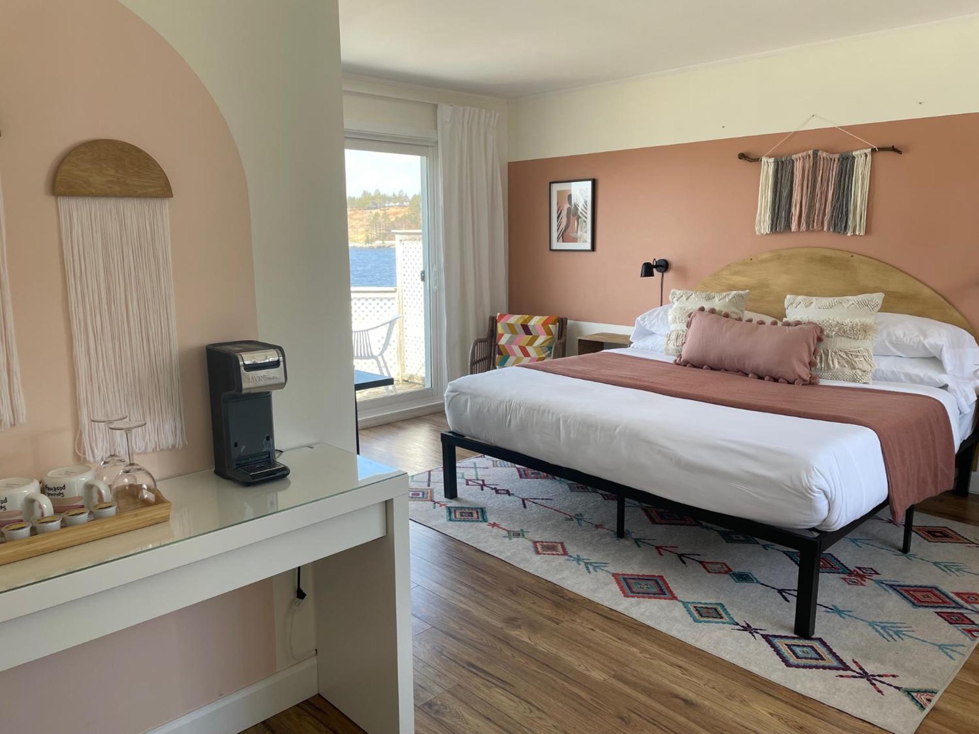 Superior King Room photo 1