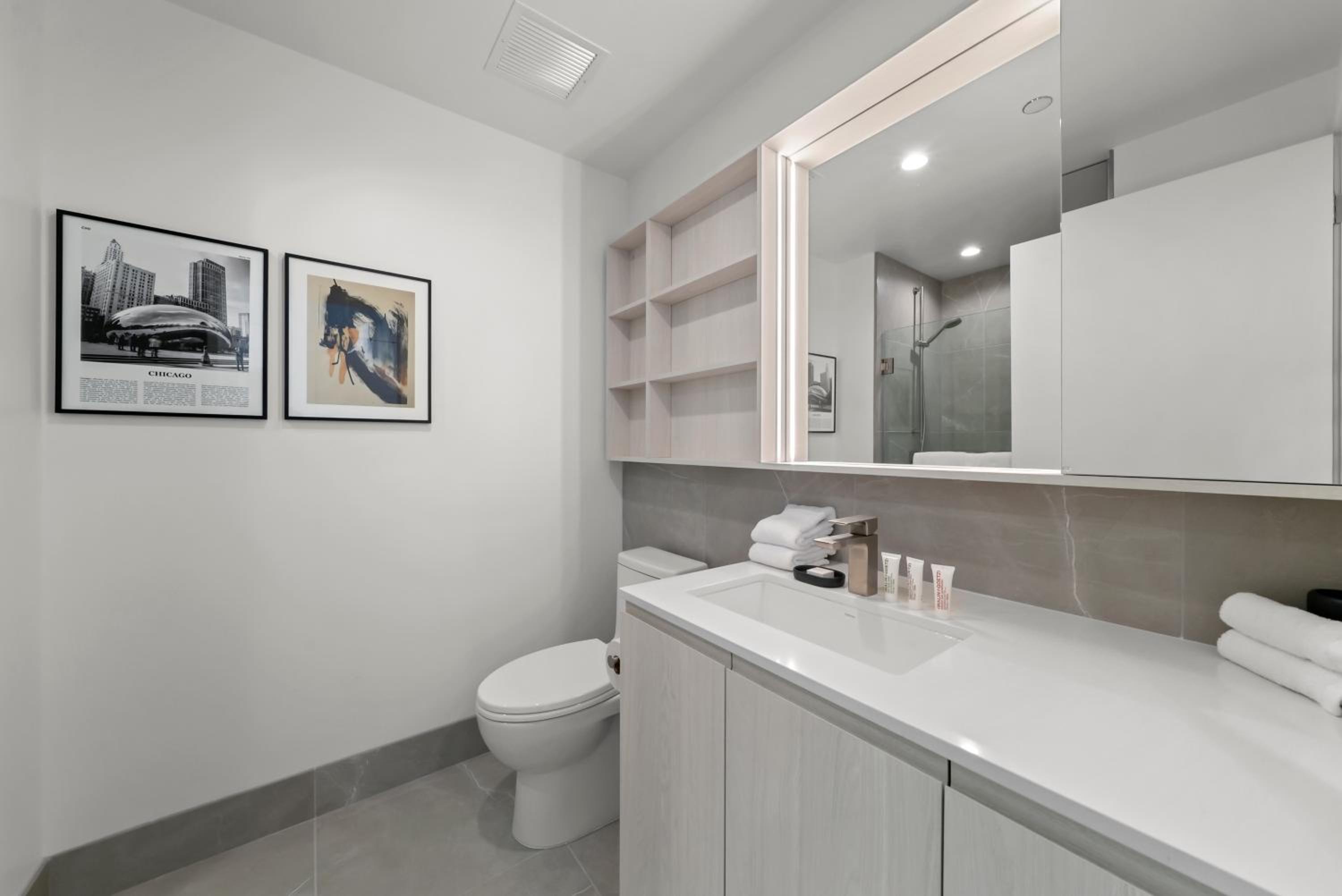 Level Suite — the supplier's photographs — photo 5