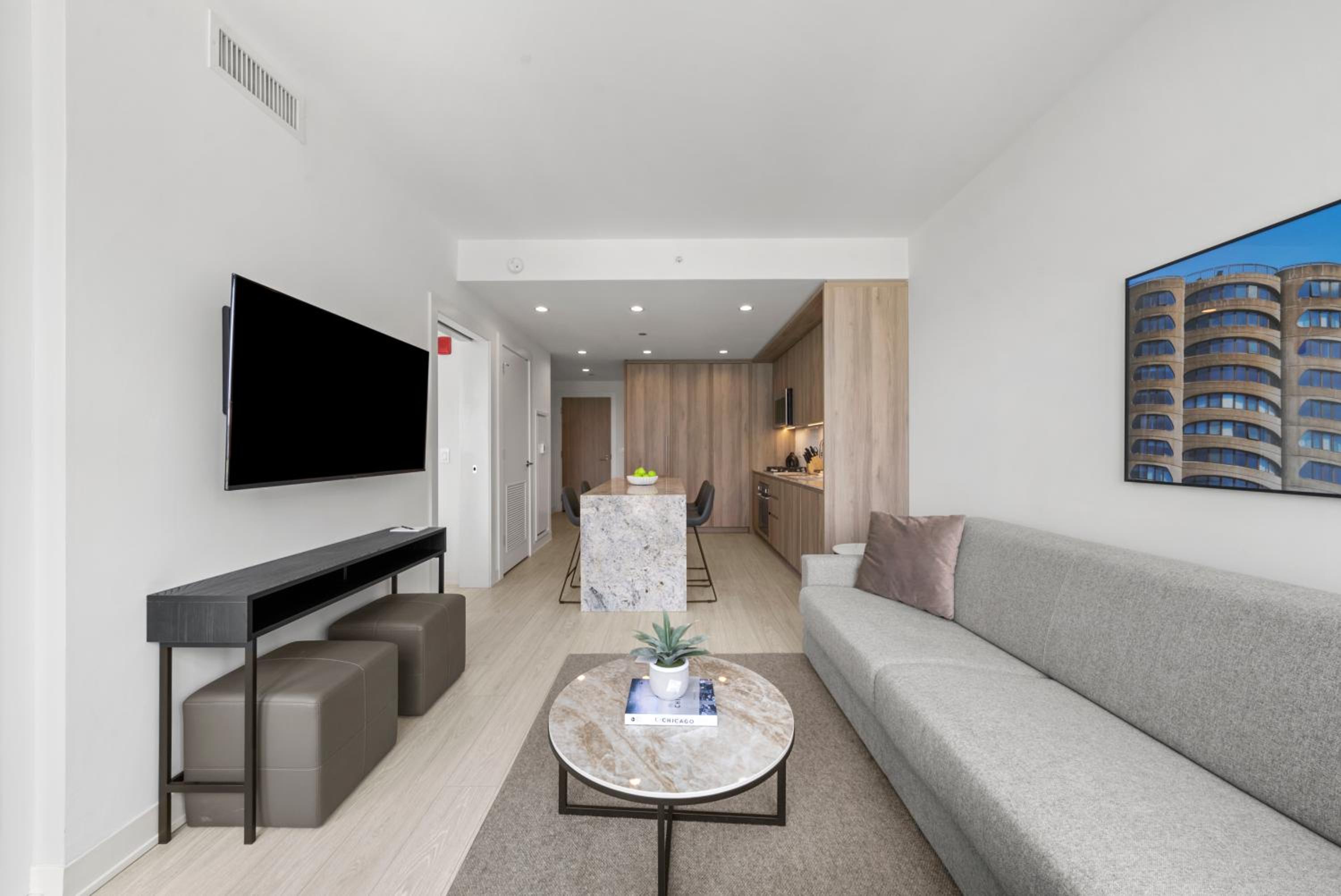 One Bedroom Suite photo 1