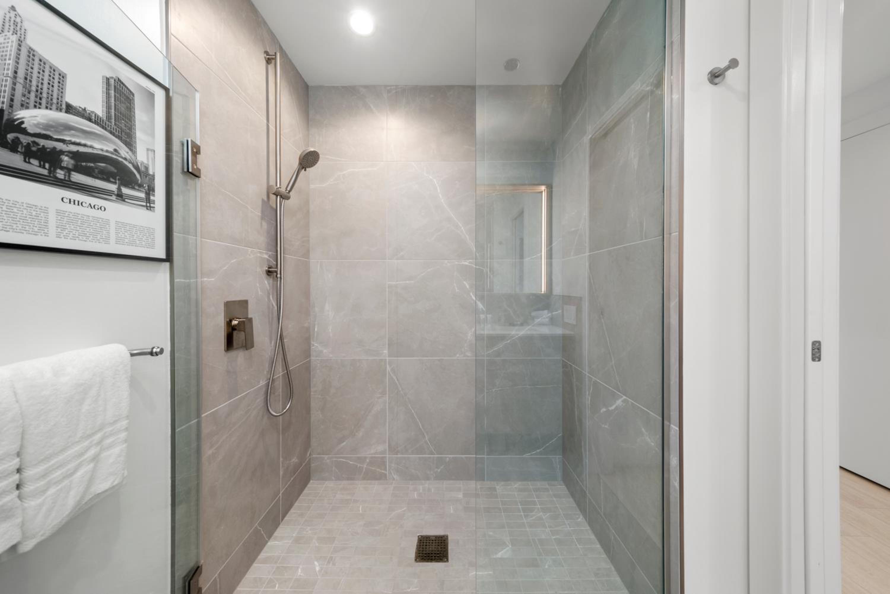 One Bedroom Suite photo 3