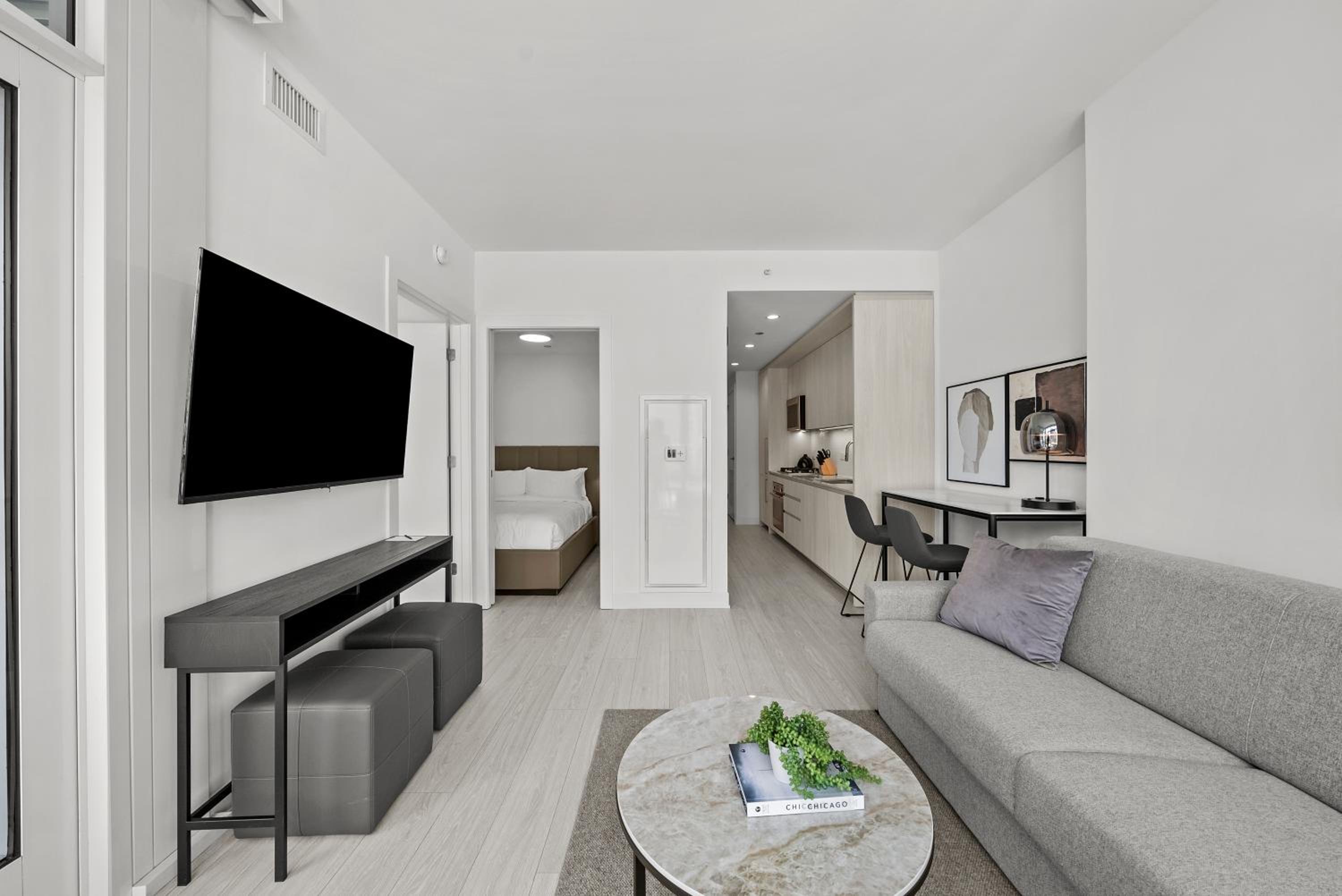 Junior Two Bedroom Suite photo 2