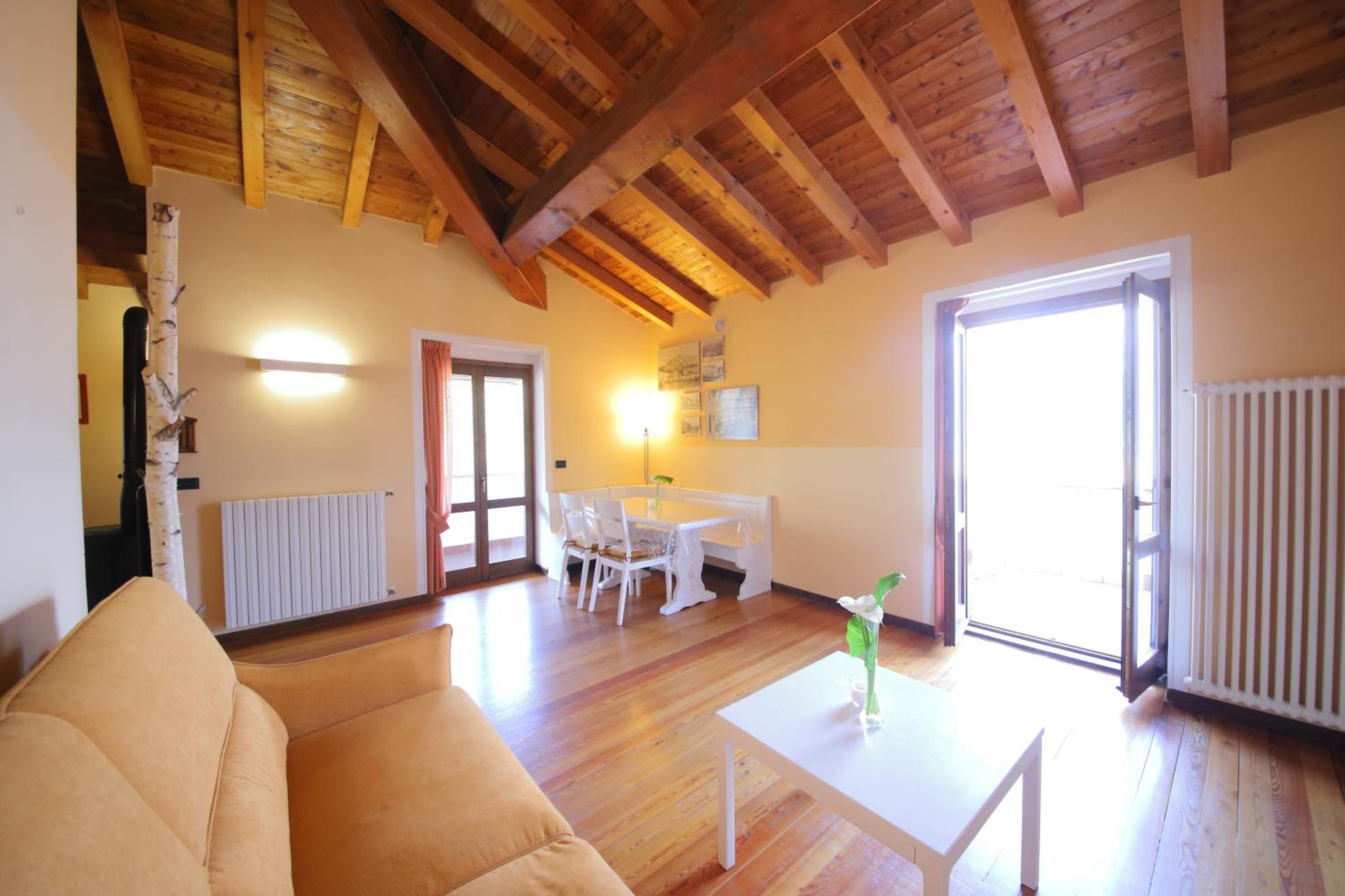 Two-Bedroom Apartment with Balcony photo 1