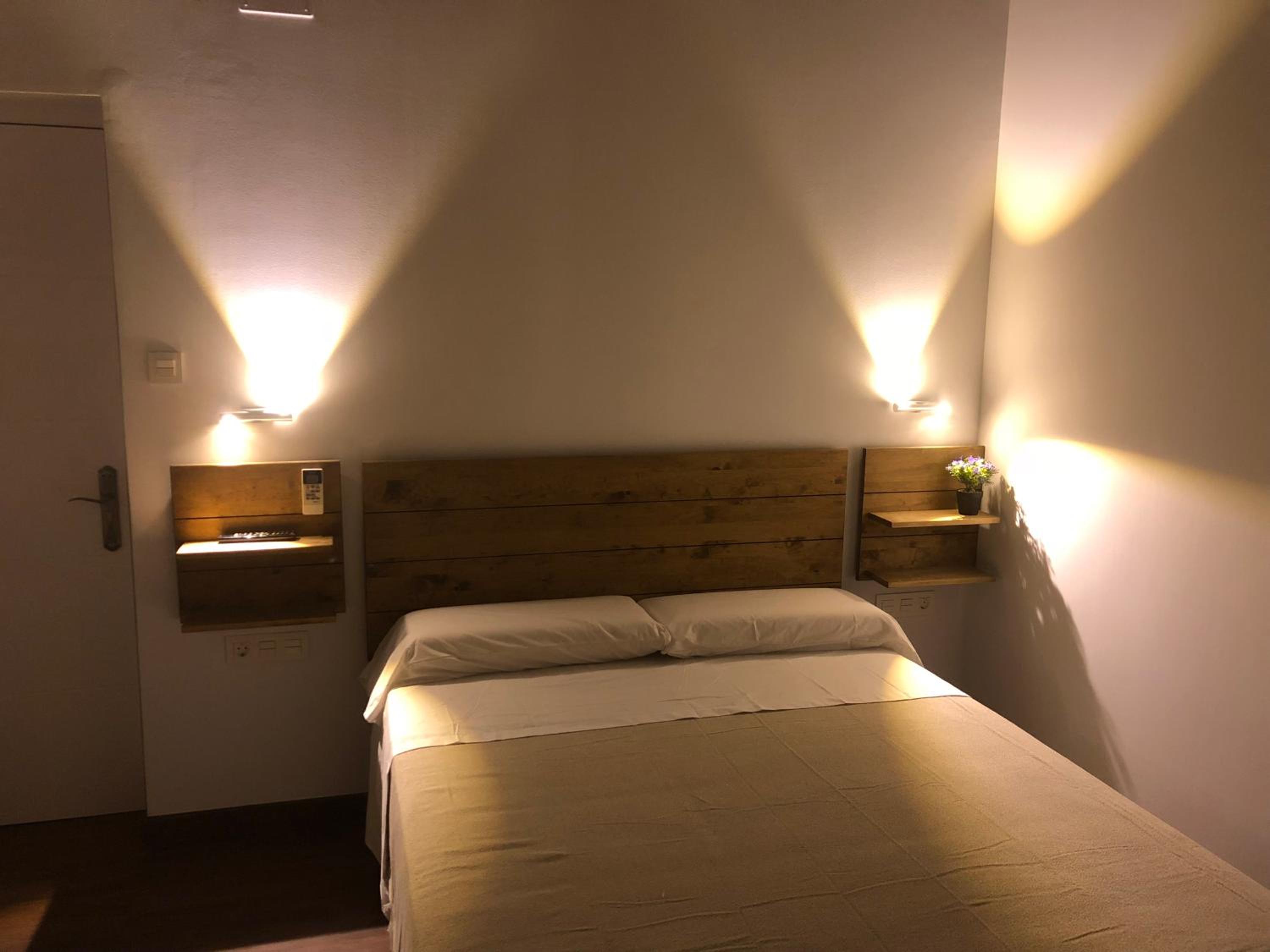 Habitación Doble con Baño Privado