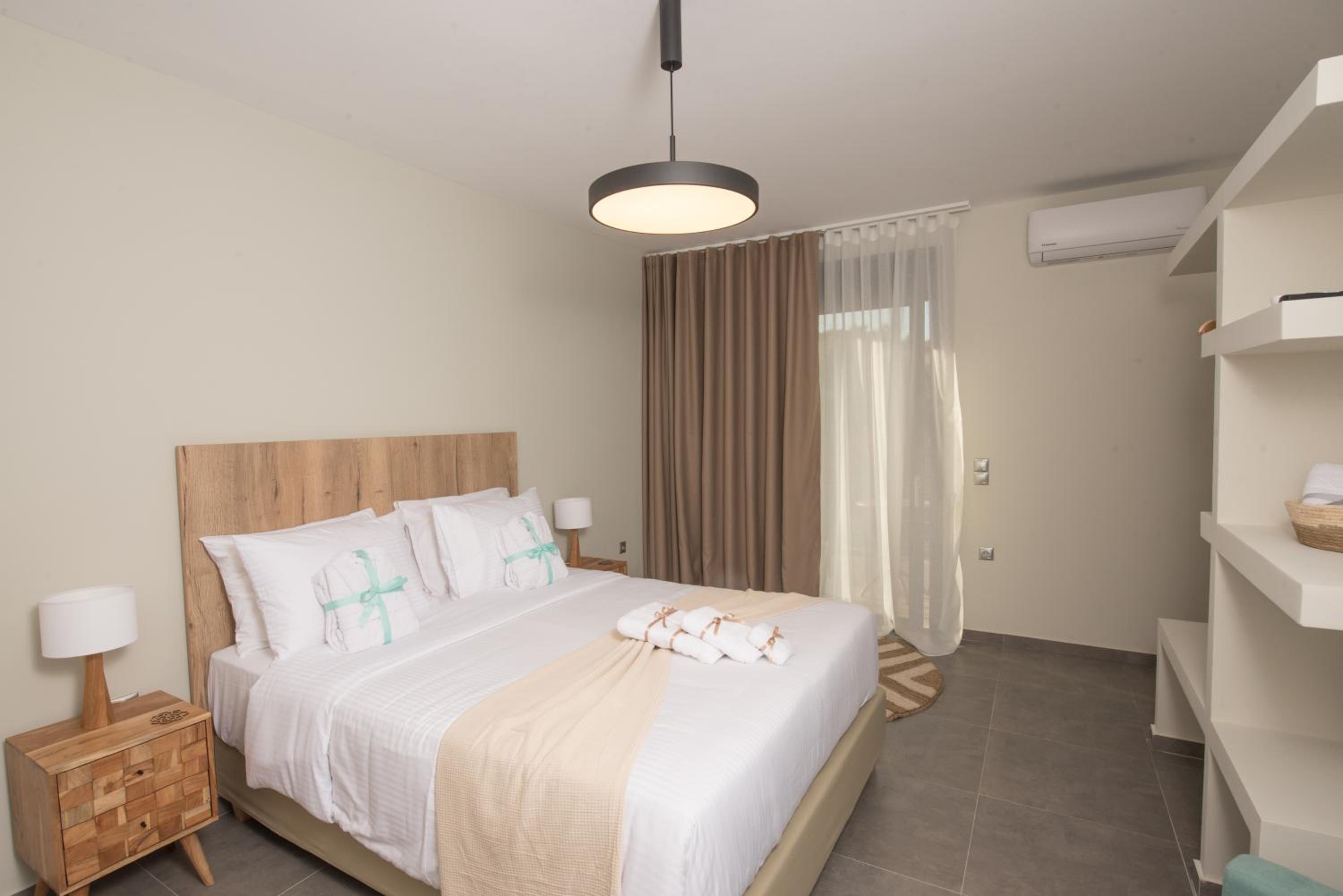 Studio Apartment photo 3