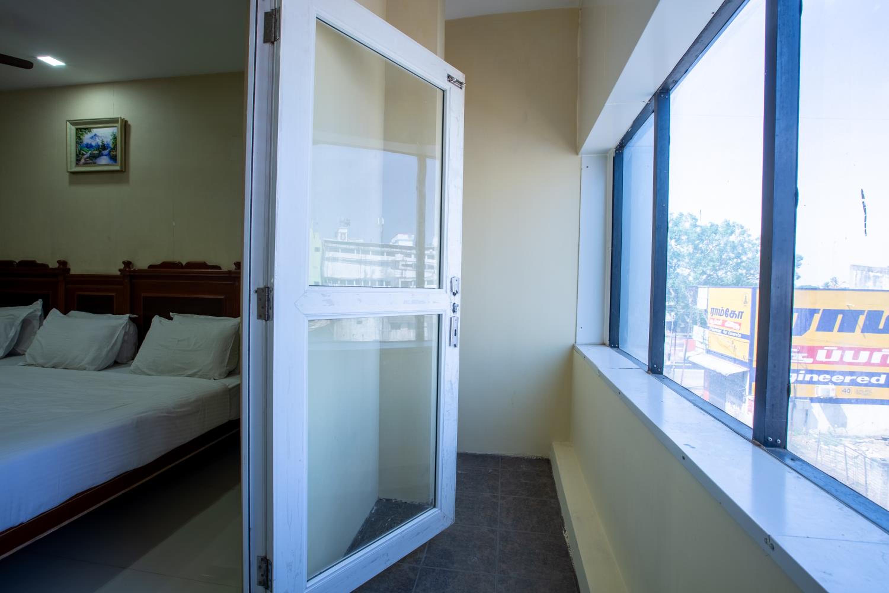 Executive Triple Room photo 2