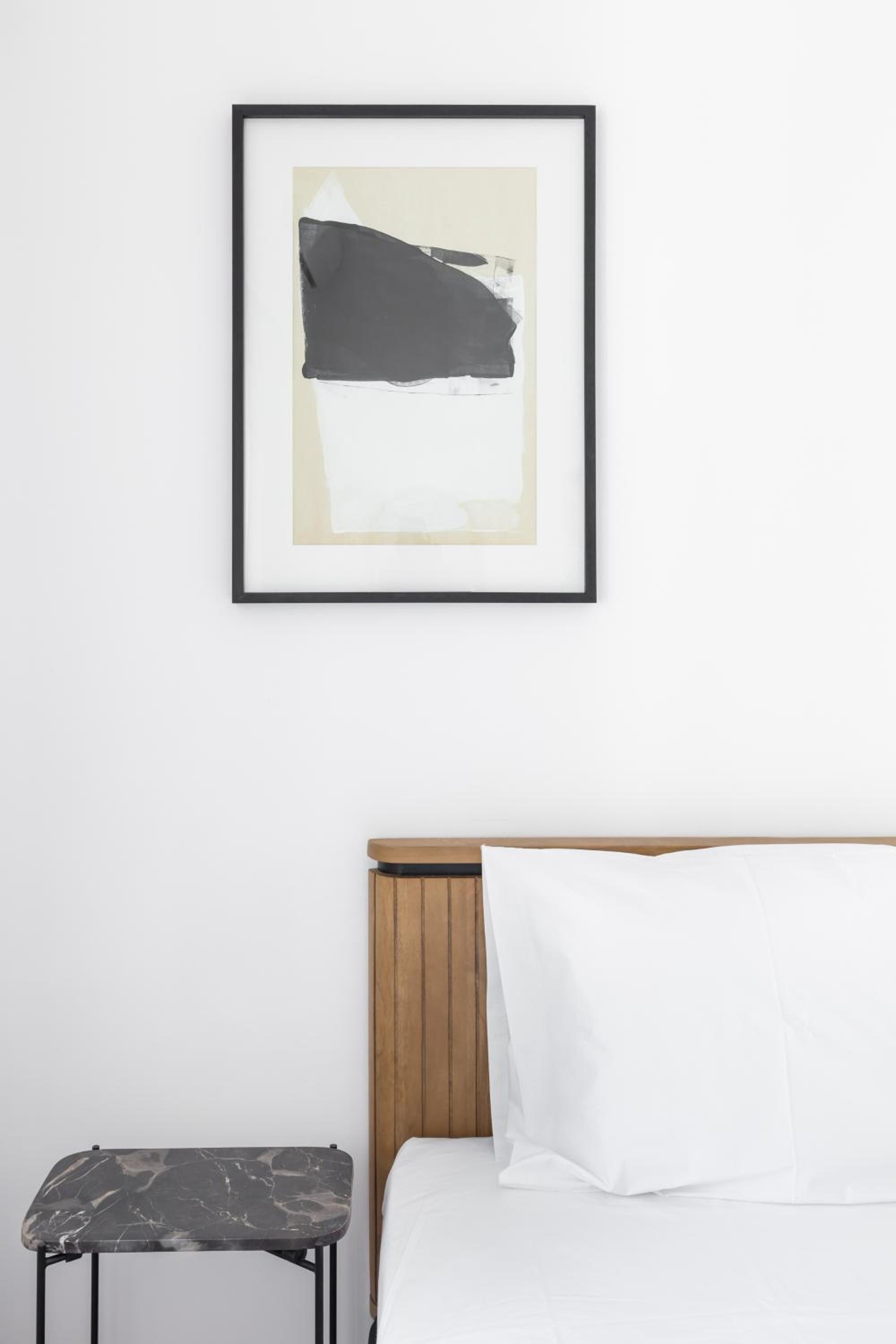 One Bedroom Apartment with Balcony photo 2