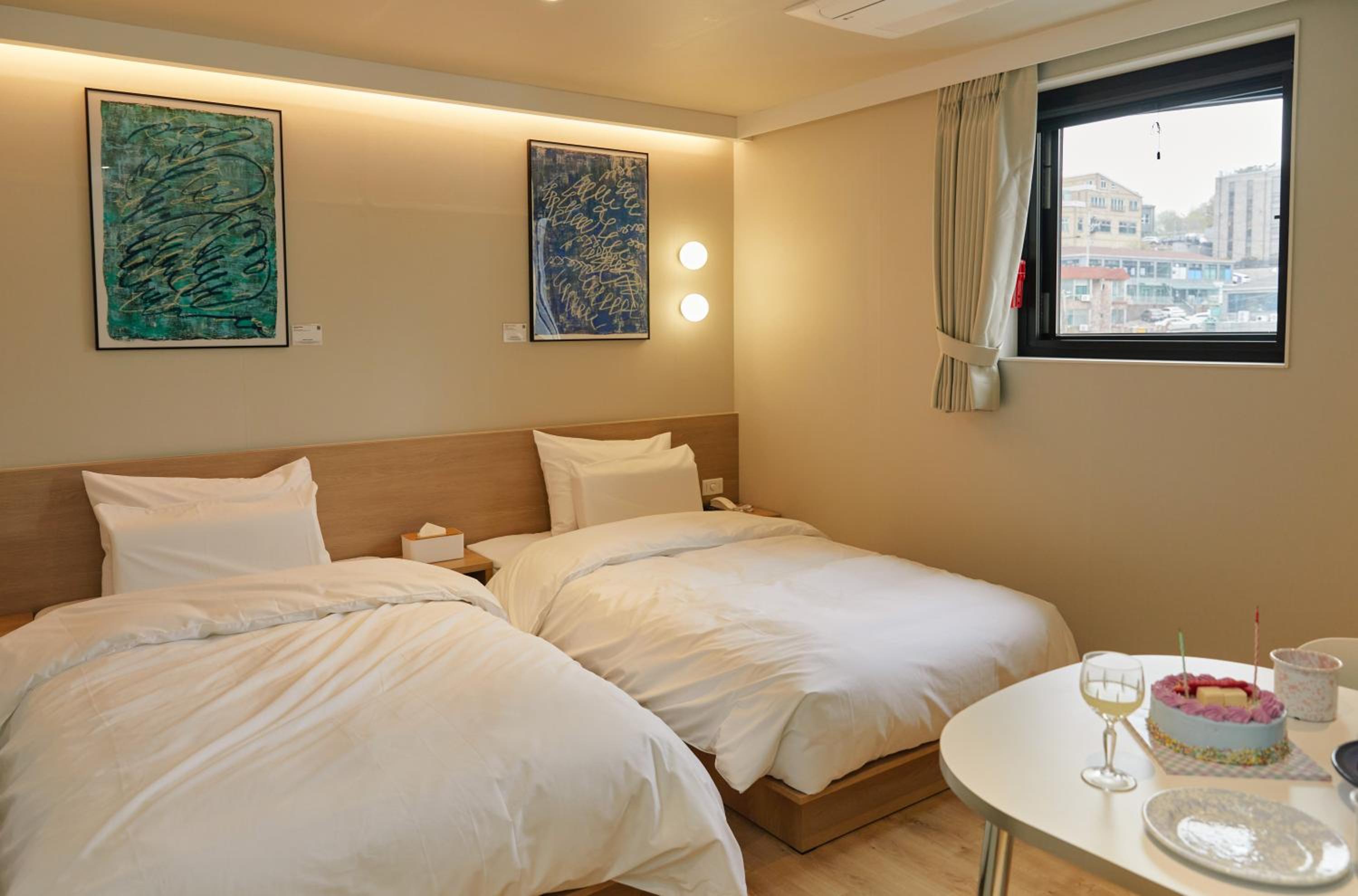 Deluxe Twin Room photo 1