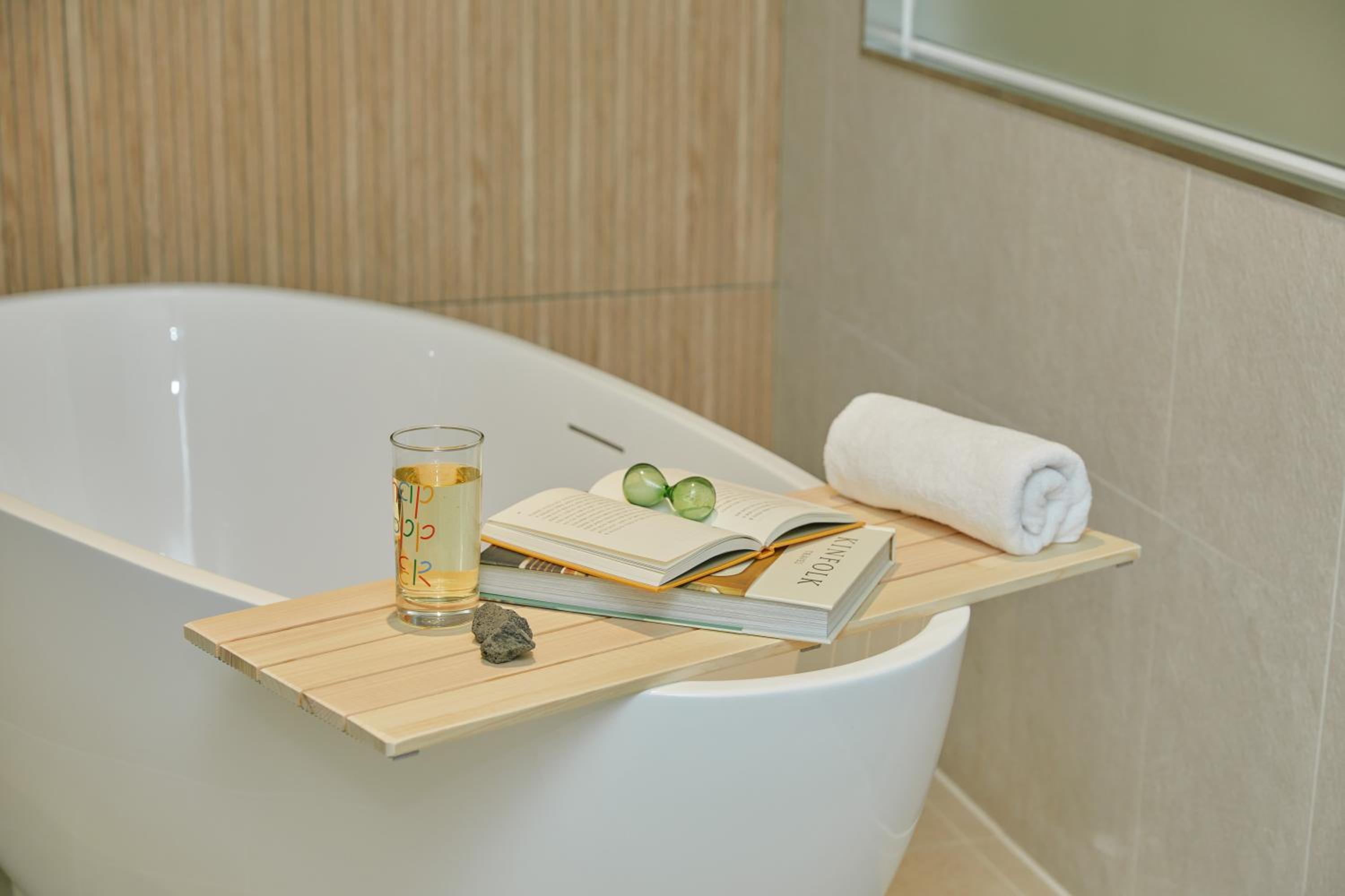 Suite with Dining & Spa photo 2