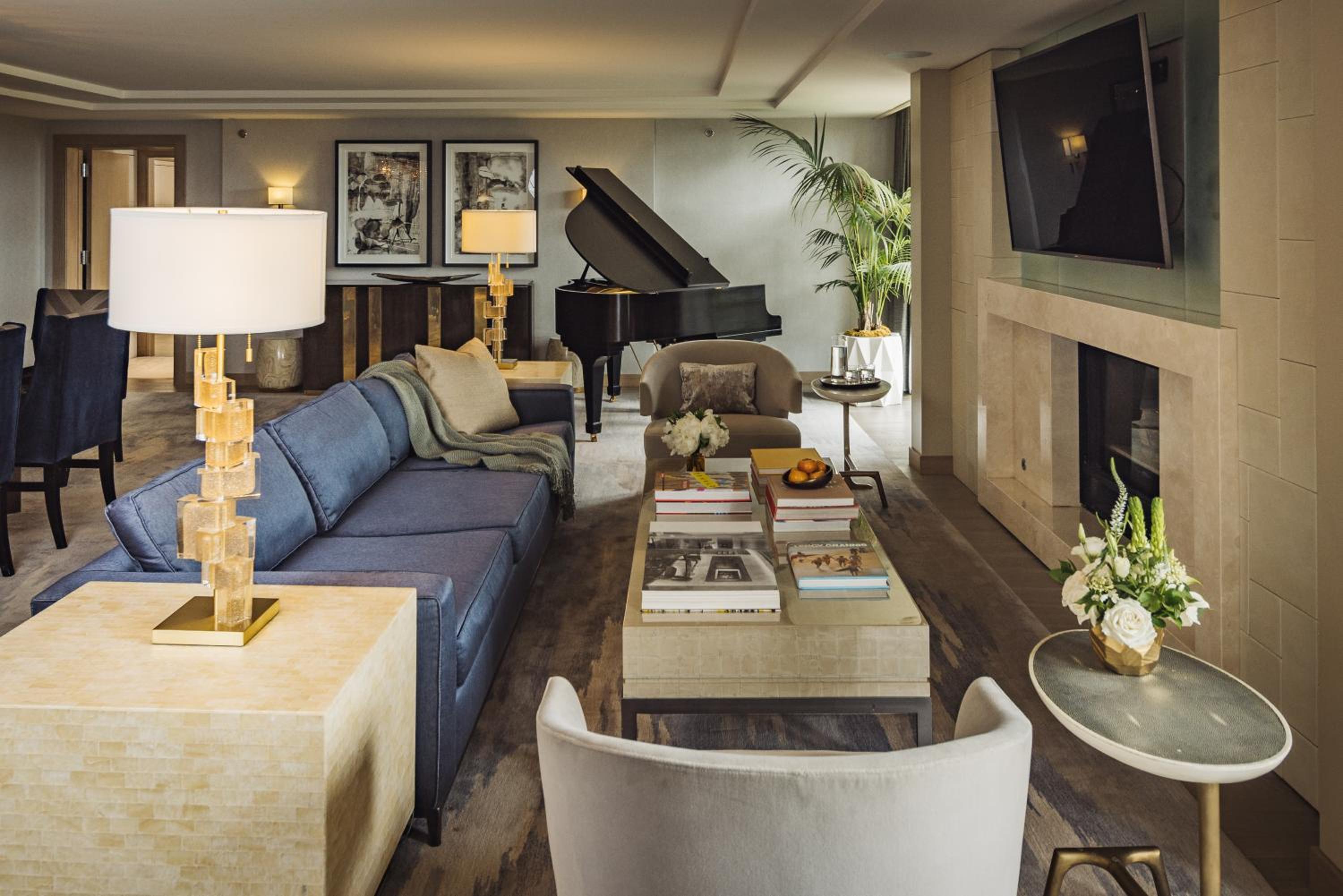 Palm Suite