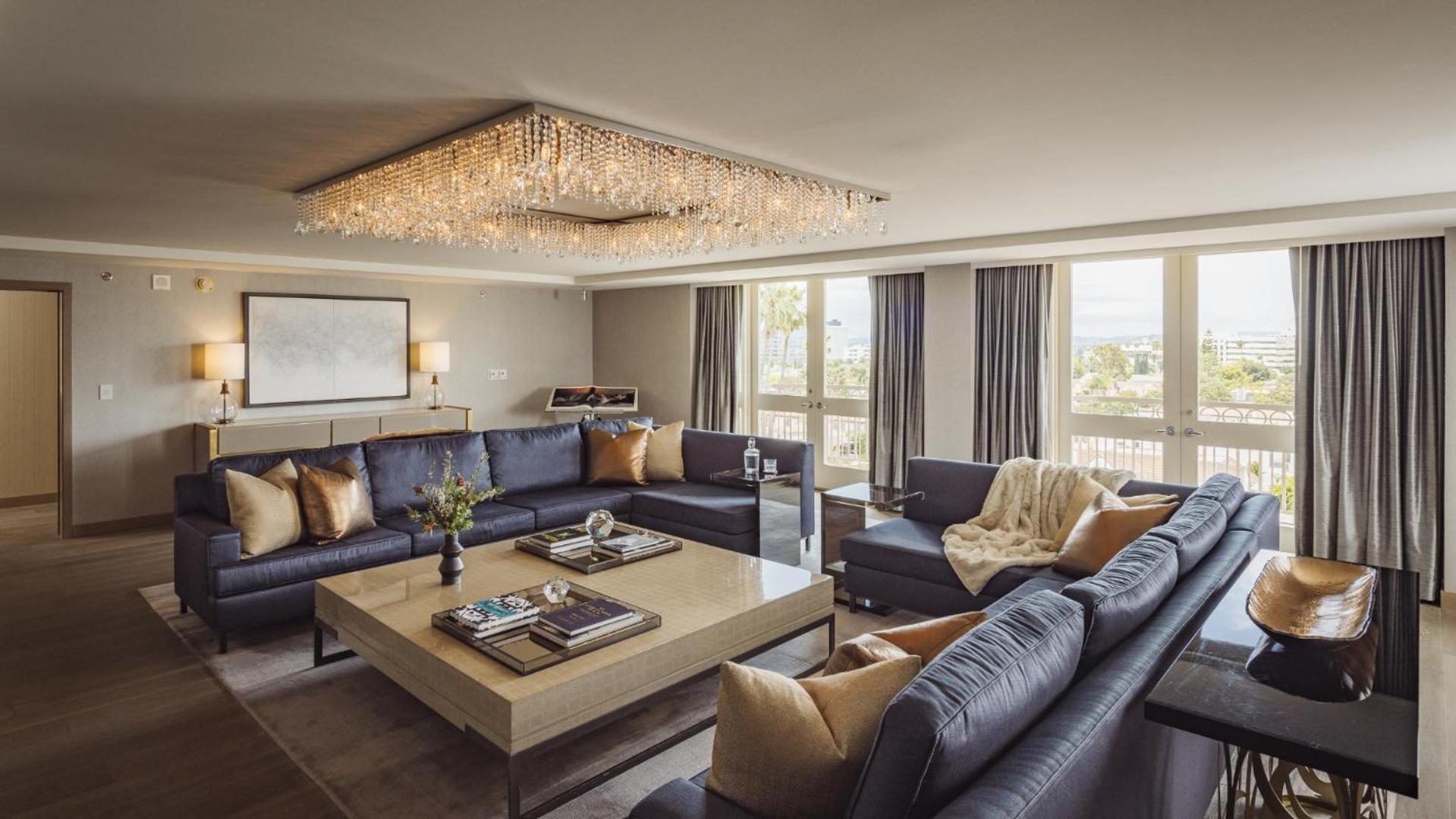 L'Ermitage Suite