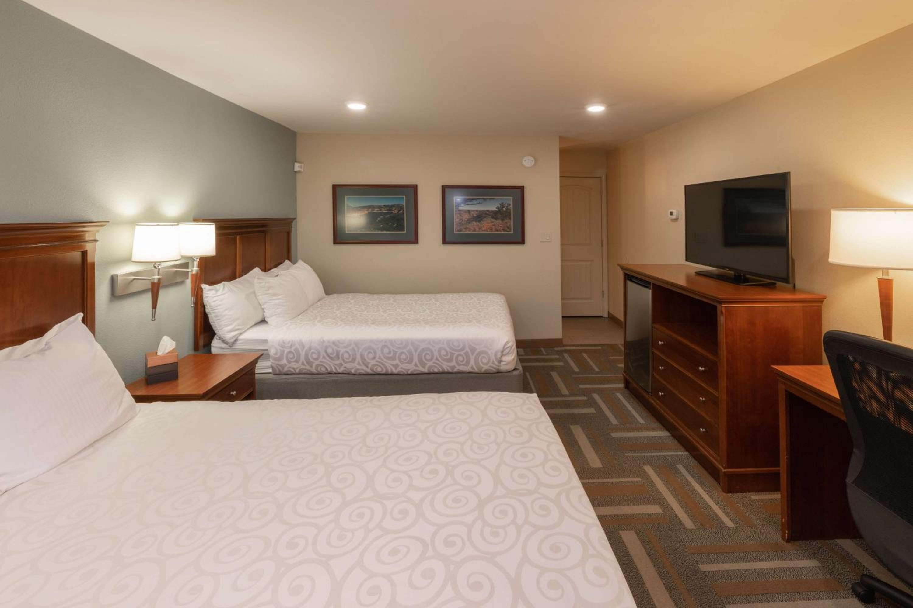 Double Room with Two Double Beds - Non Smoking - Photo 4