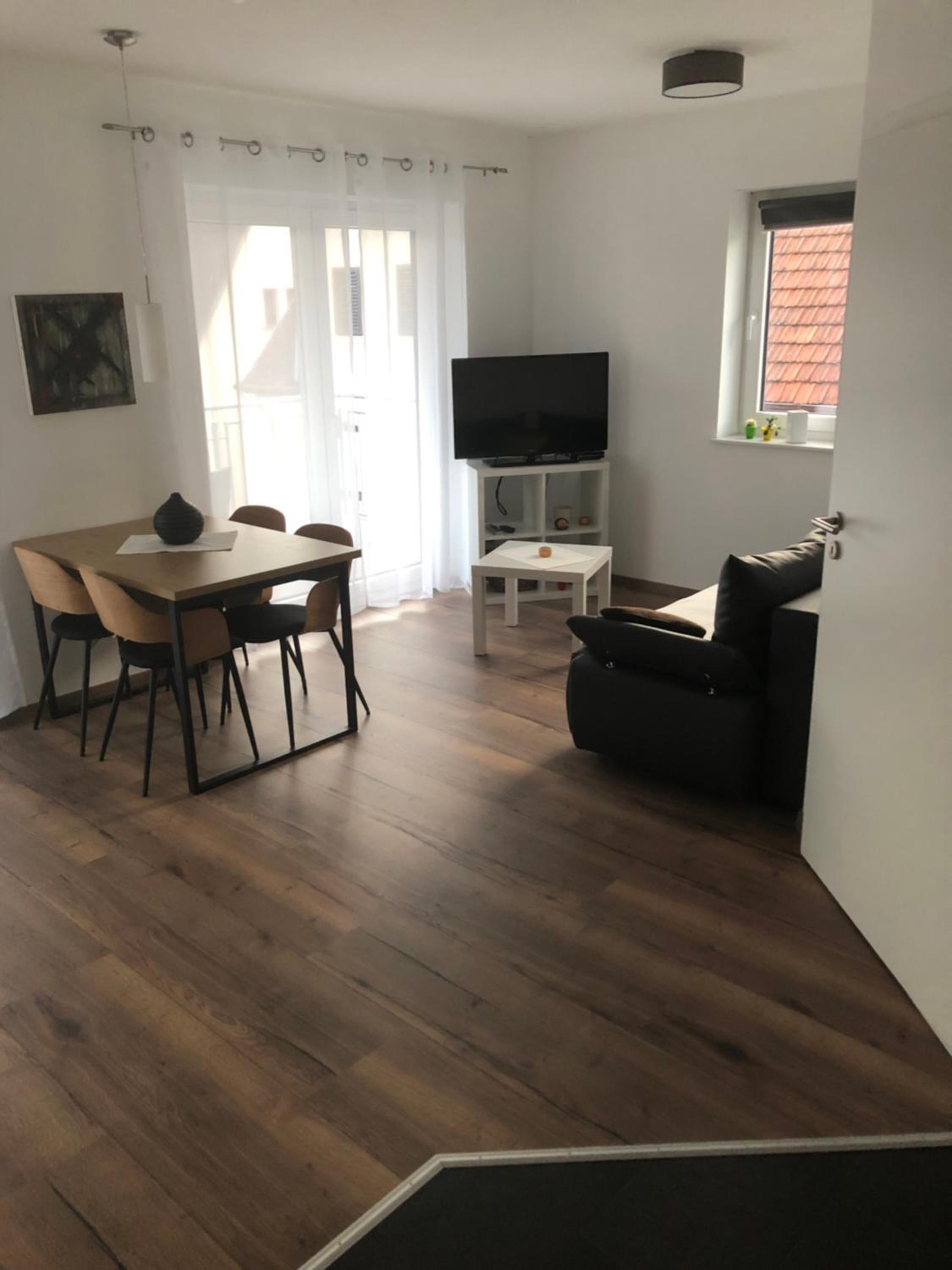 Apartment with Balcony photo 1