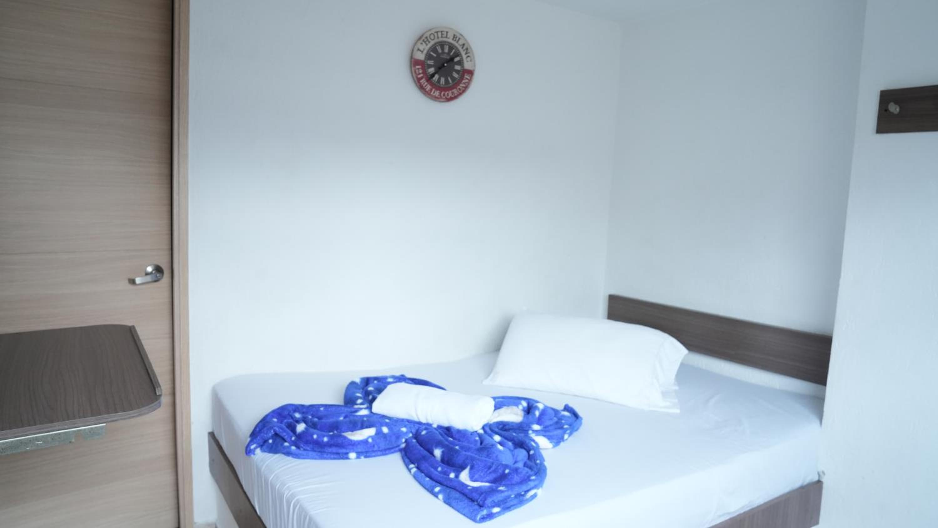 Double Room with Private Bathroom photo 3