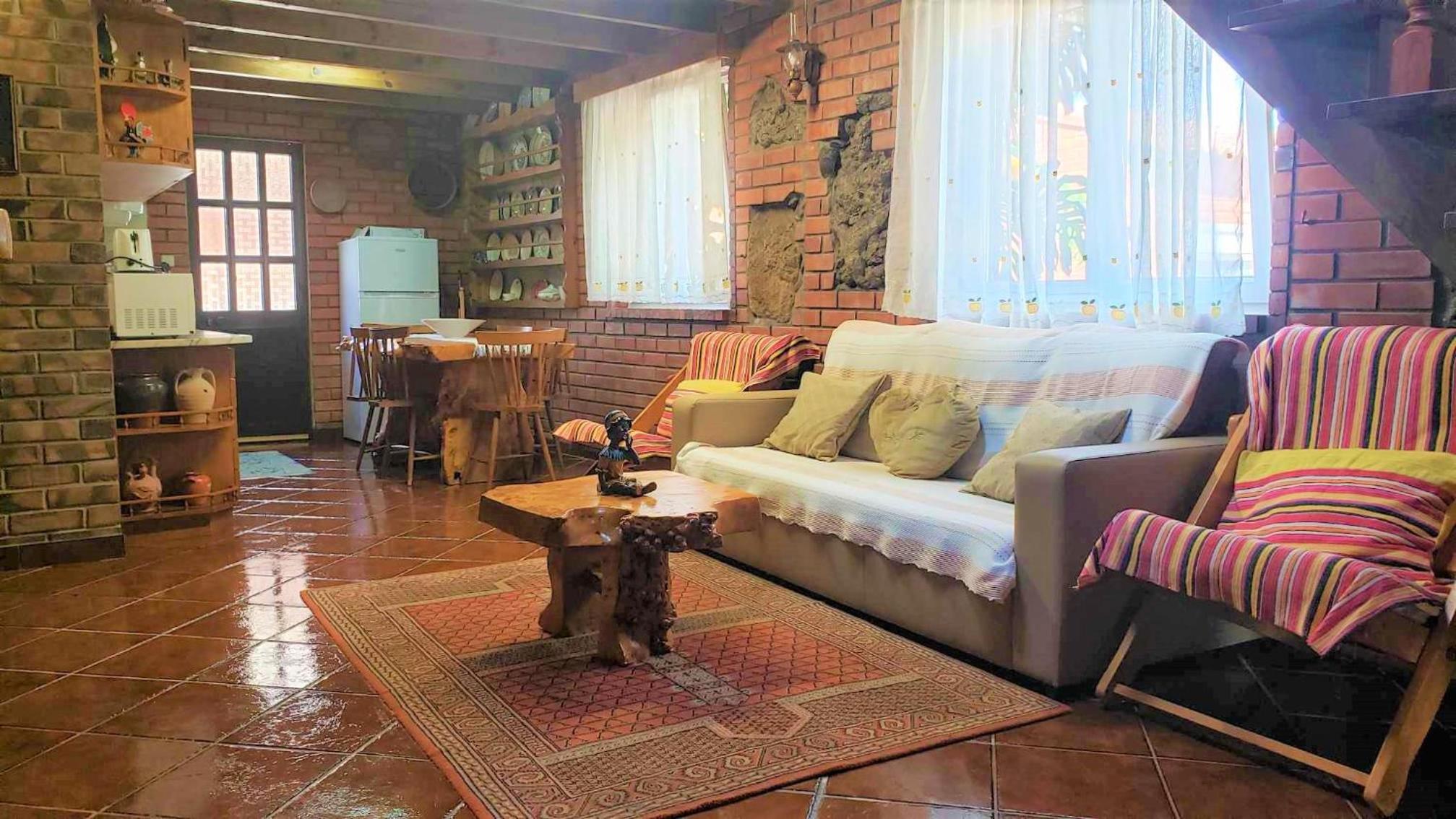 Three-Bedroom House photo 2