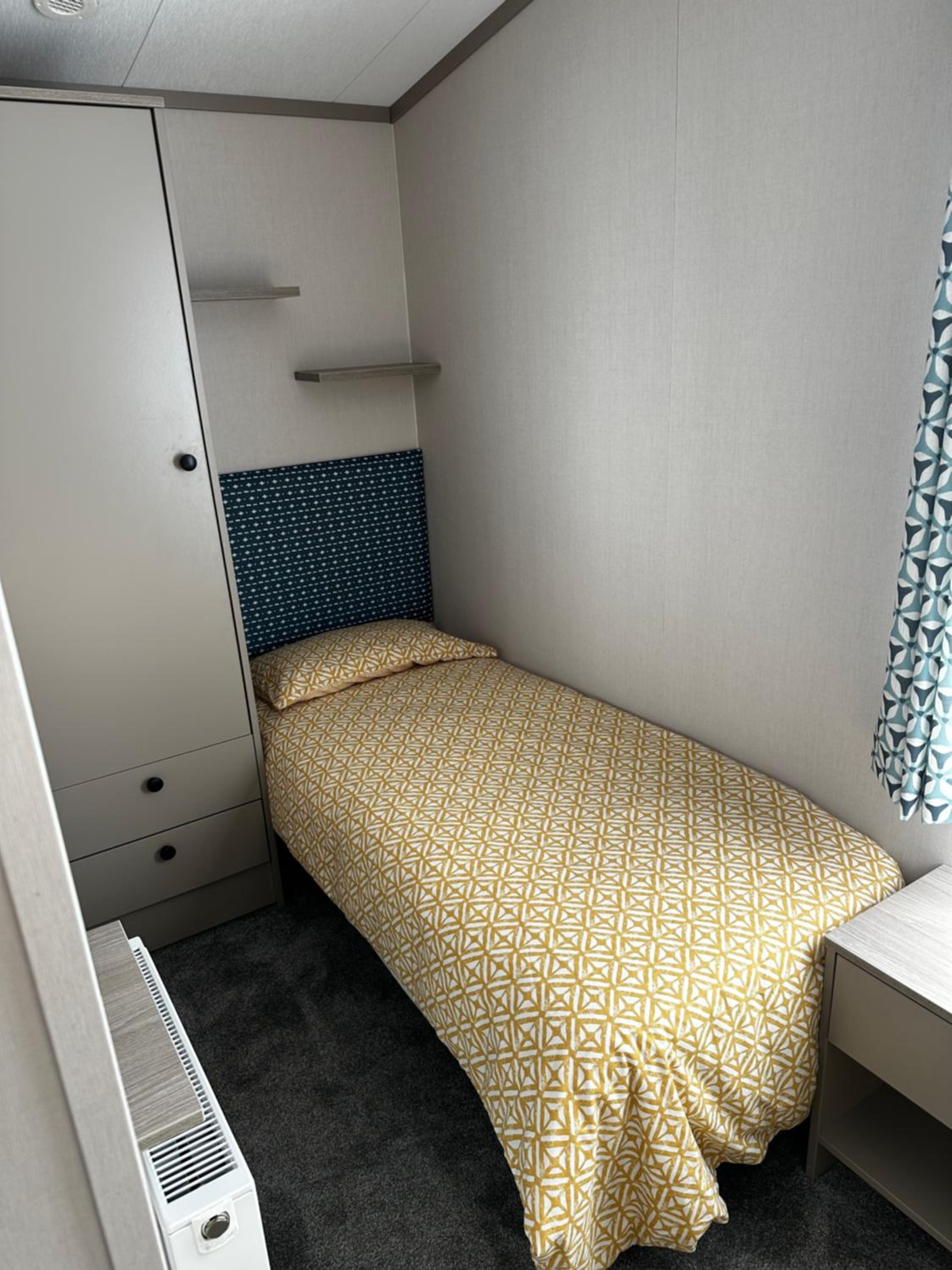 Two-Bedroom House photo 3