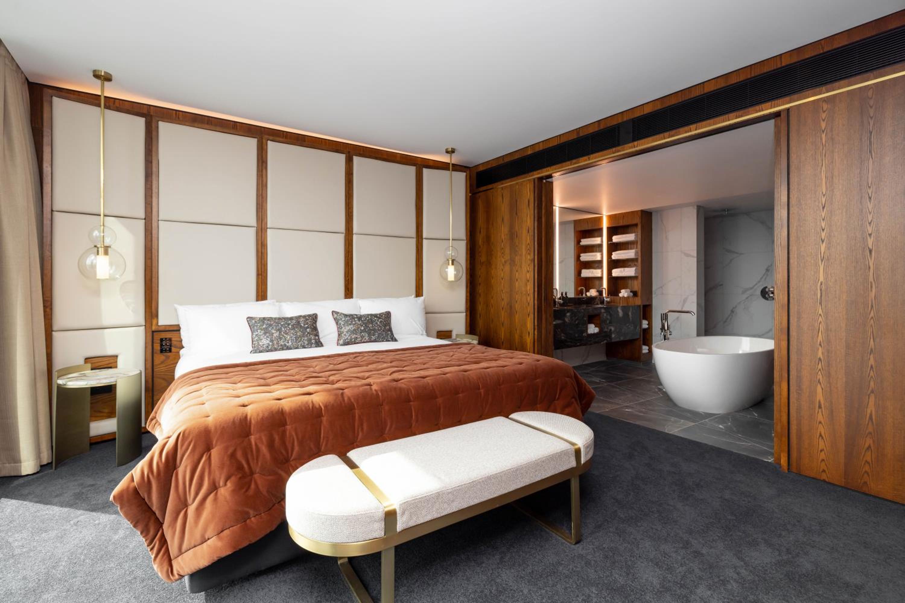 Horizon Suite - Photo 1