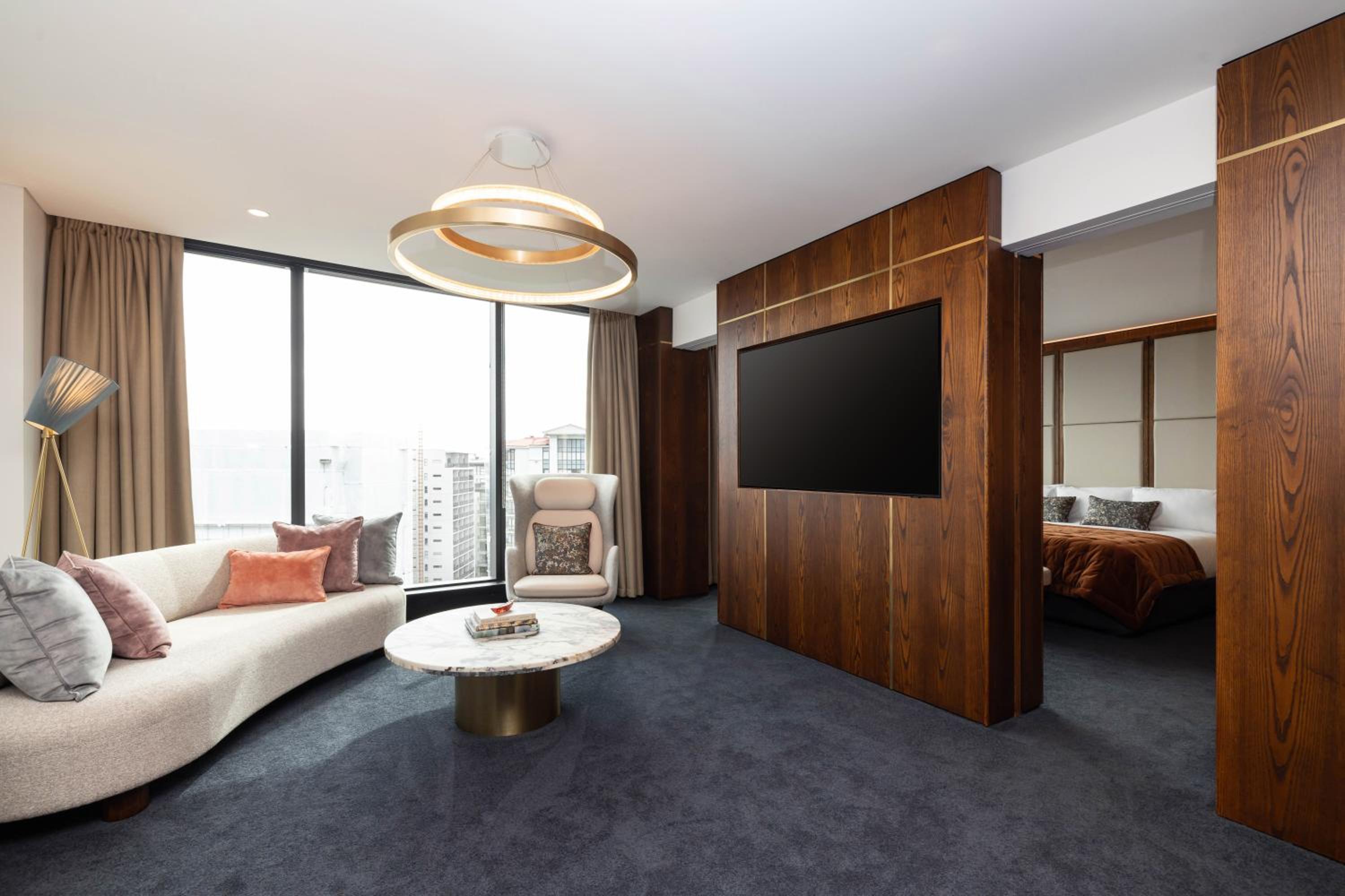 Horizon Suite - Photo 9