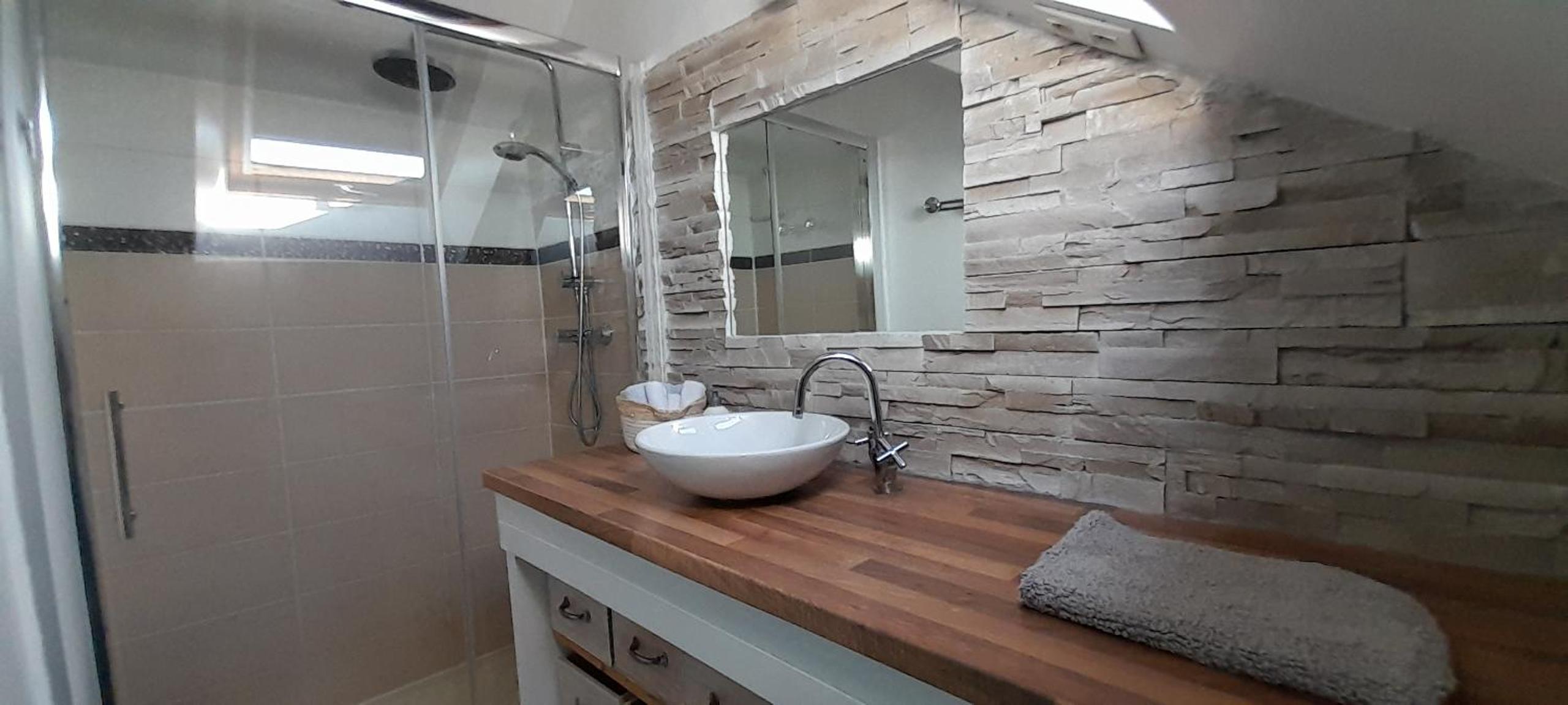Three-Bedroom House - Photo 29