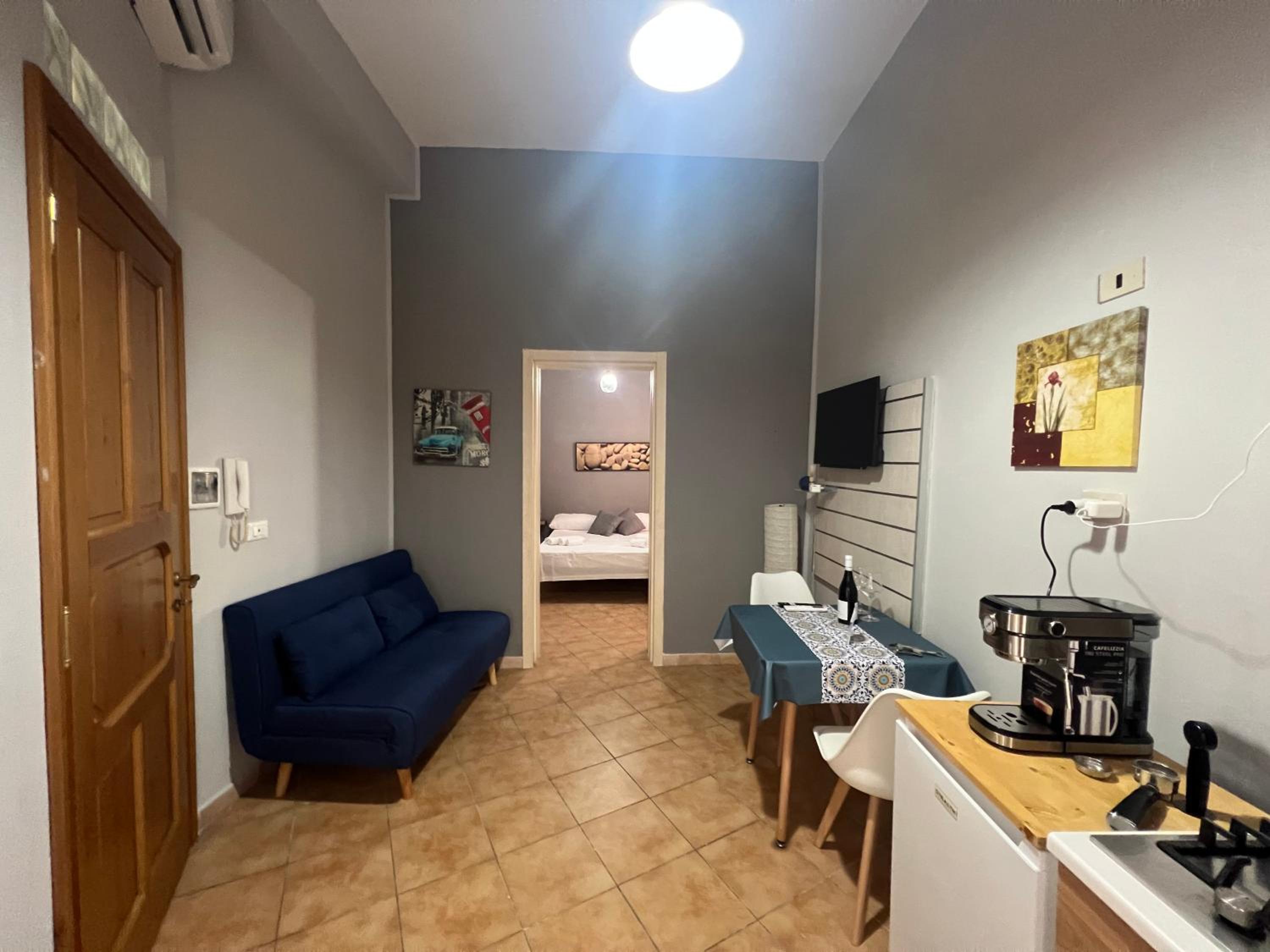 Apartment with Balcony photo 1