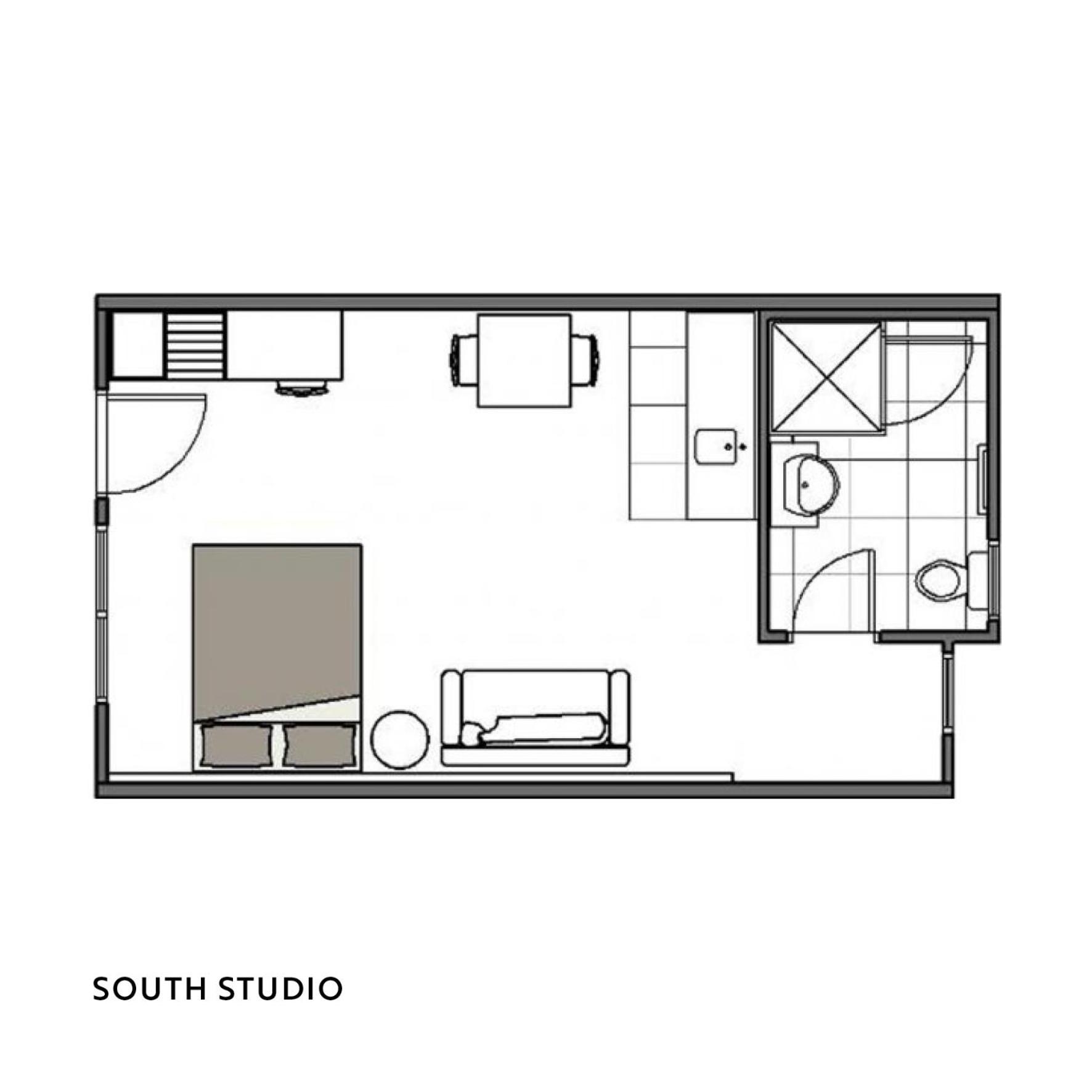 Queen Studio
