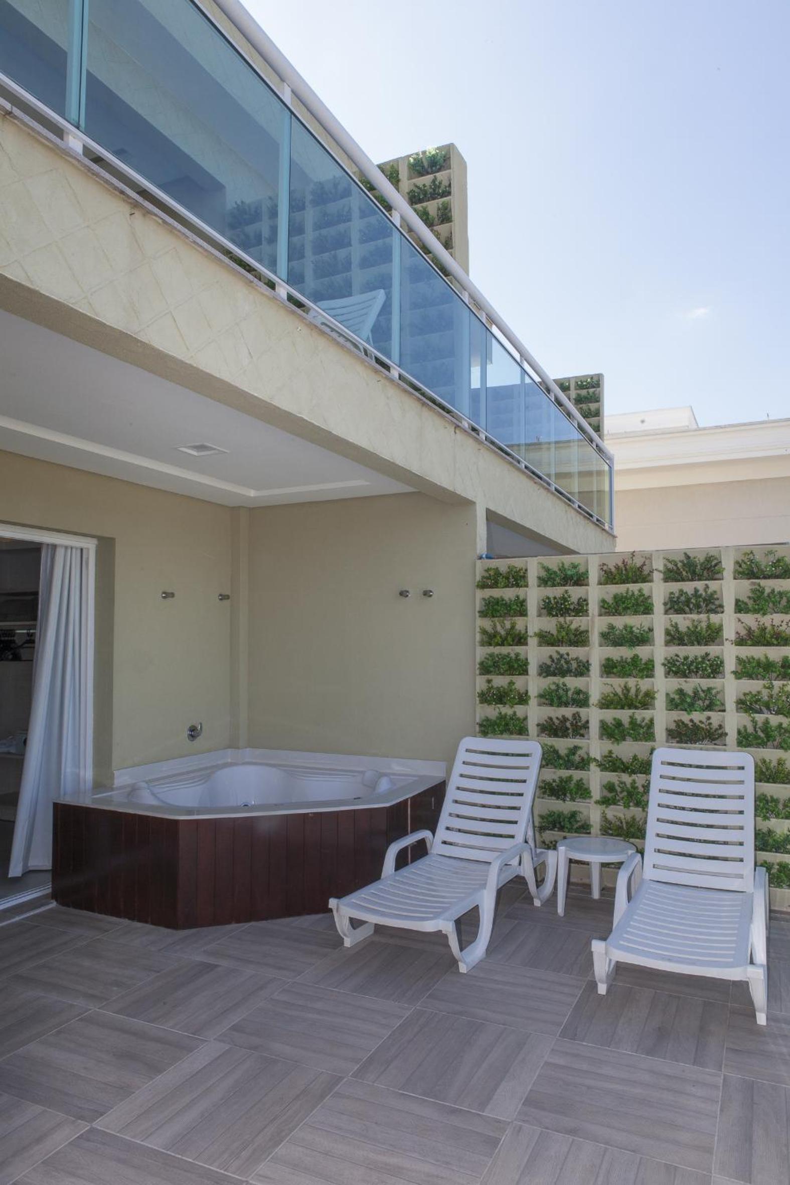 Premium Suite with Ocean View photo 3