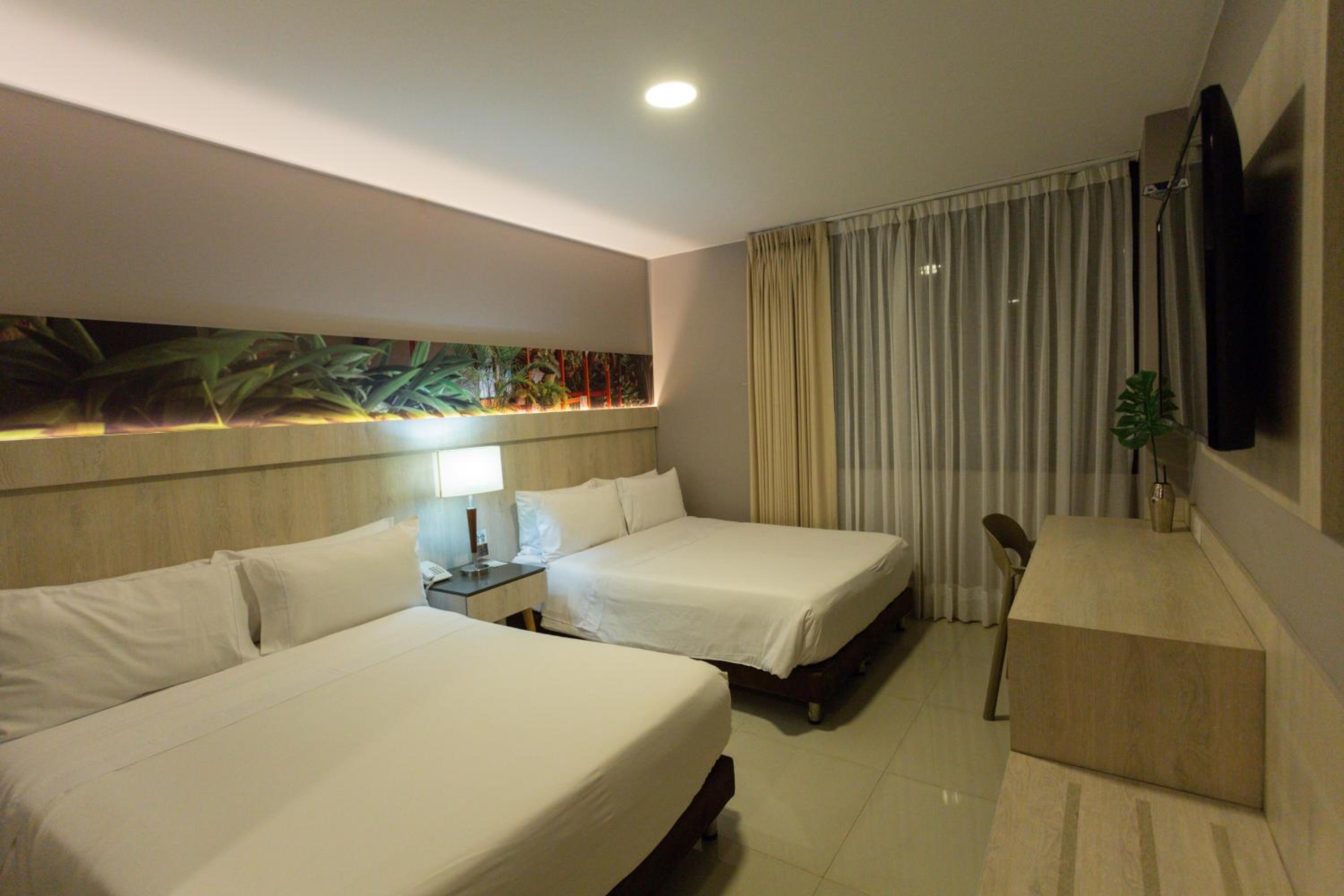 Twin Room - Photo 1