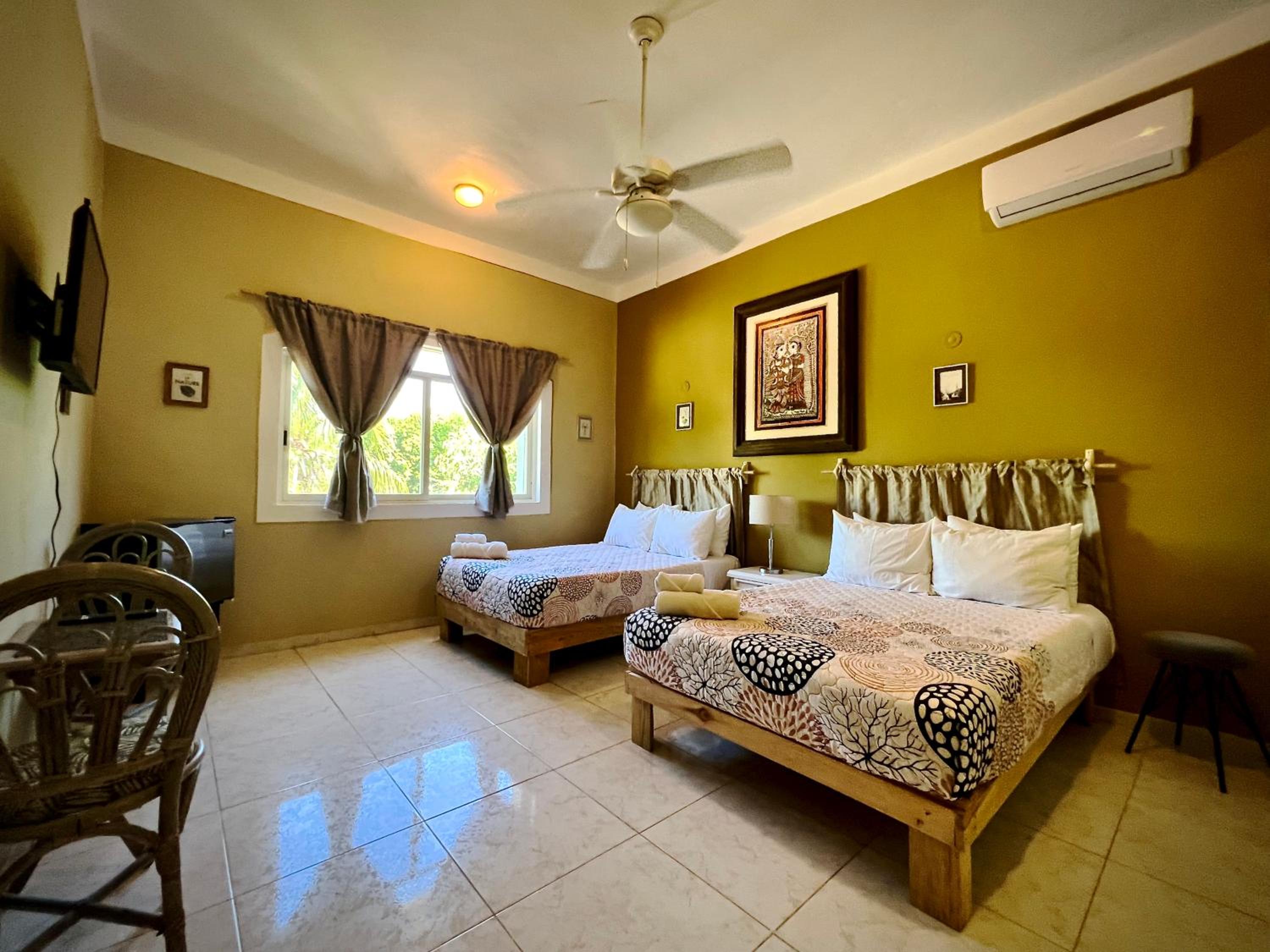 Villa With Private Pool photo 1