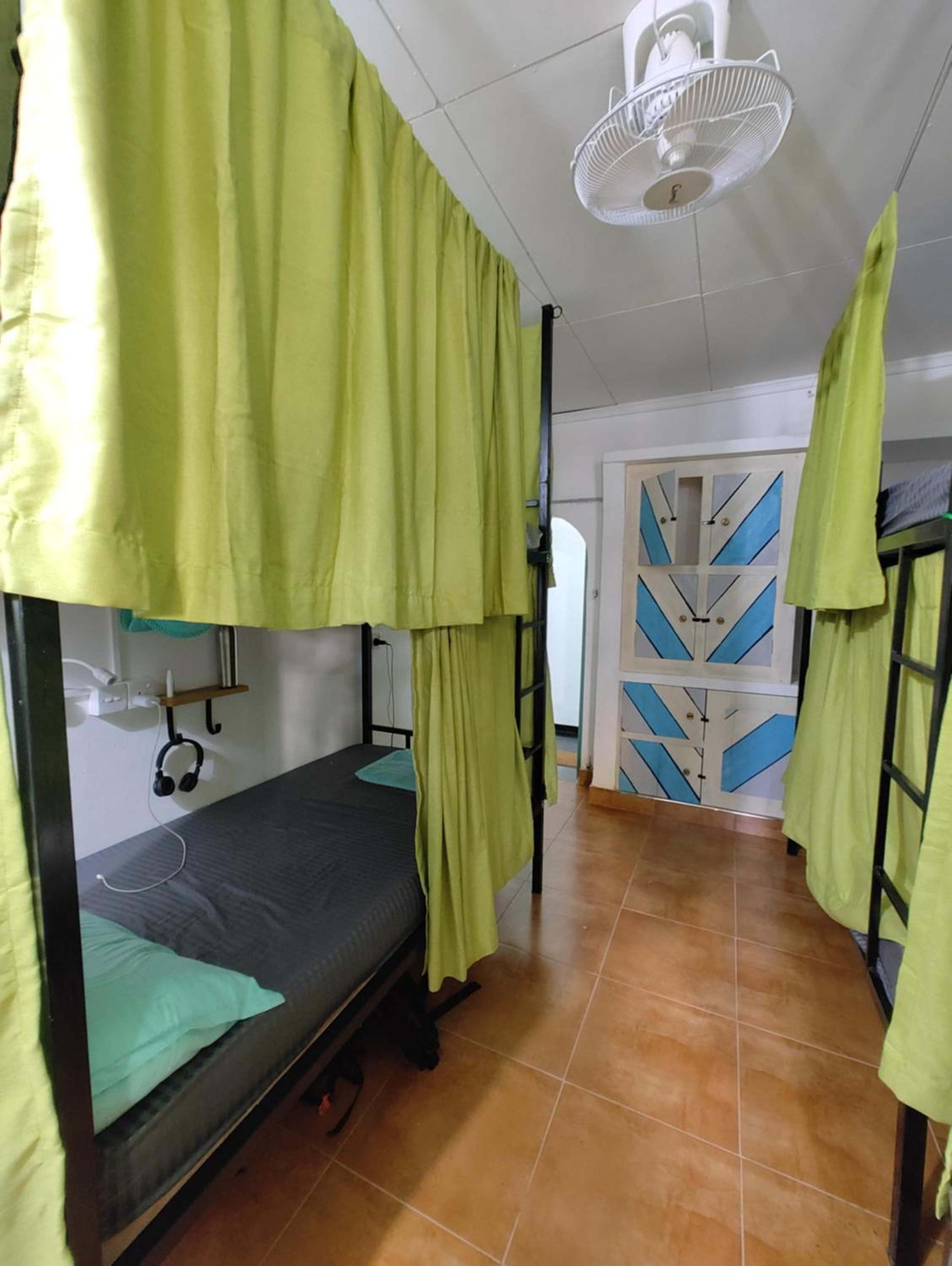 Bed in 6-Bed Dormitory Room photo 1