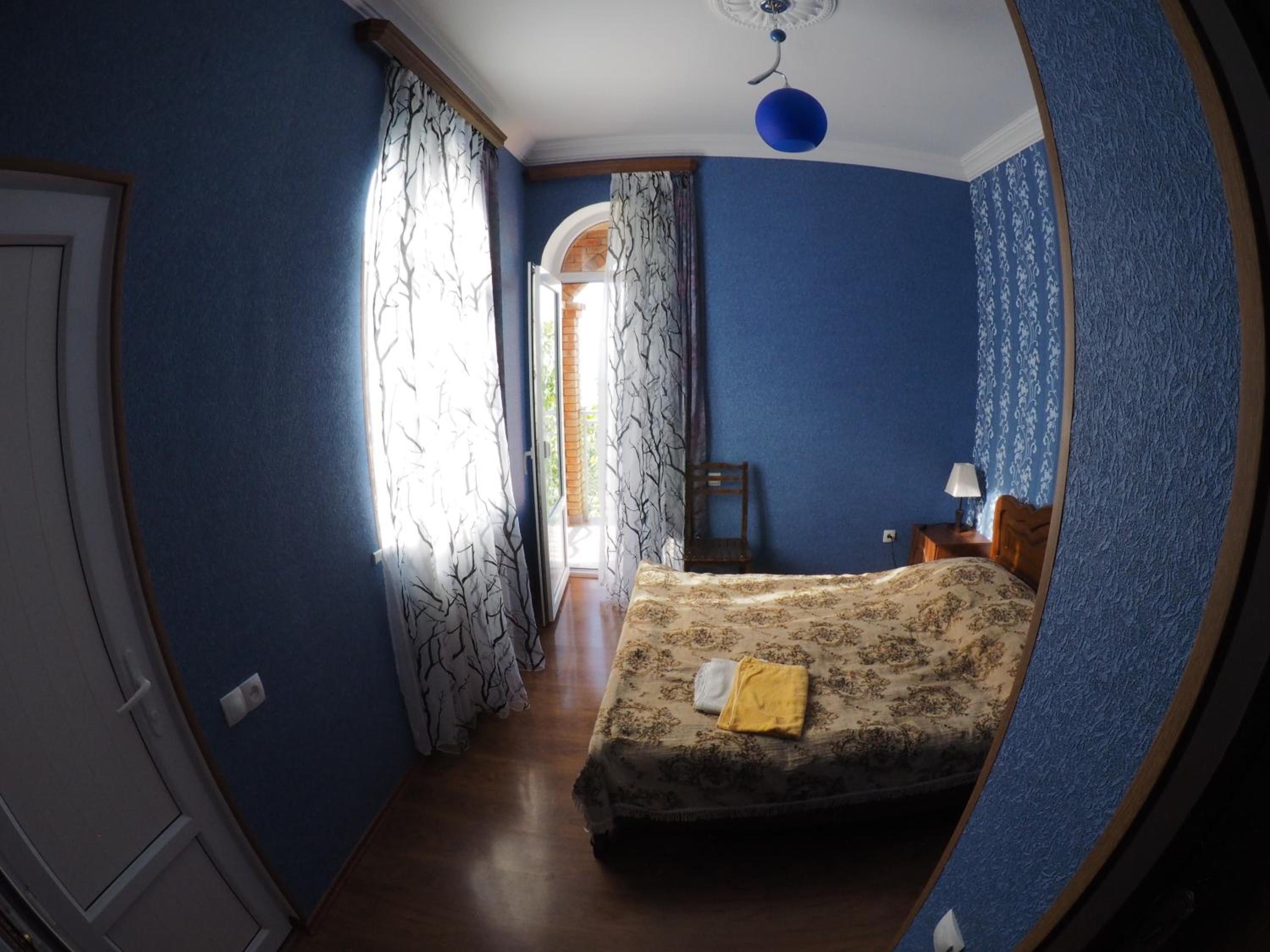 Standard Double Room with Balcony and Mountain View