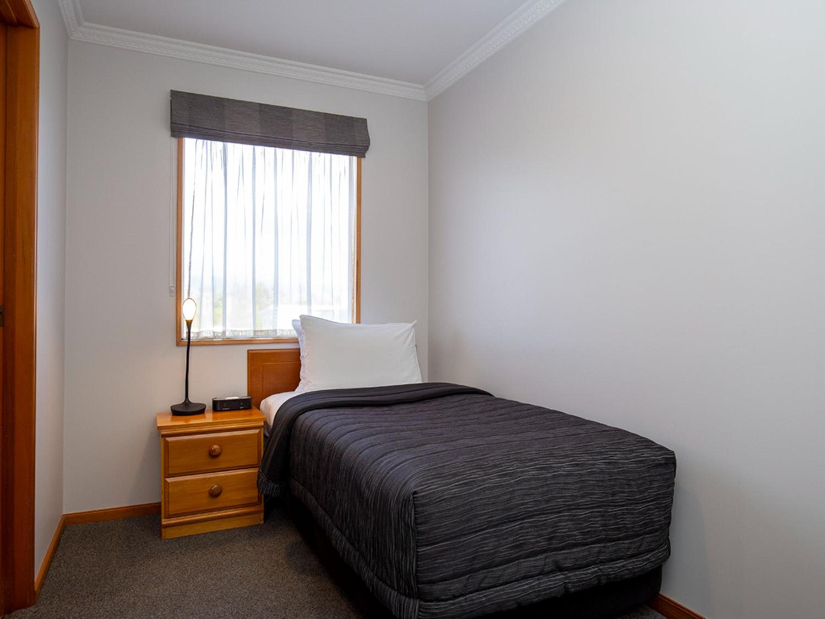 Two-Bedroom Apartment (6 Adults) photo 2