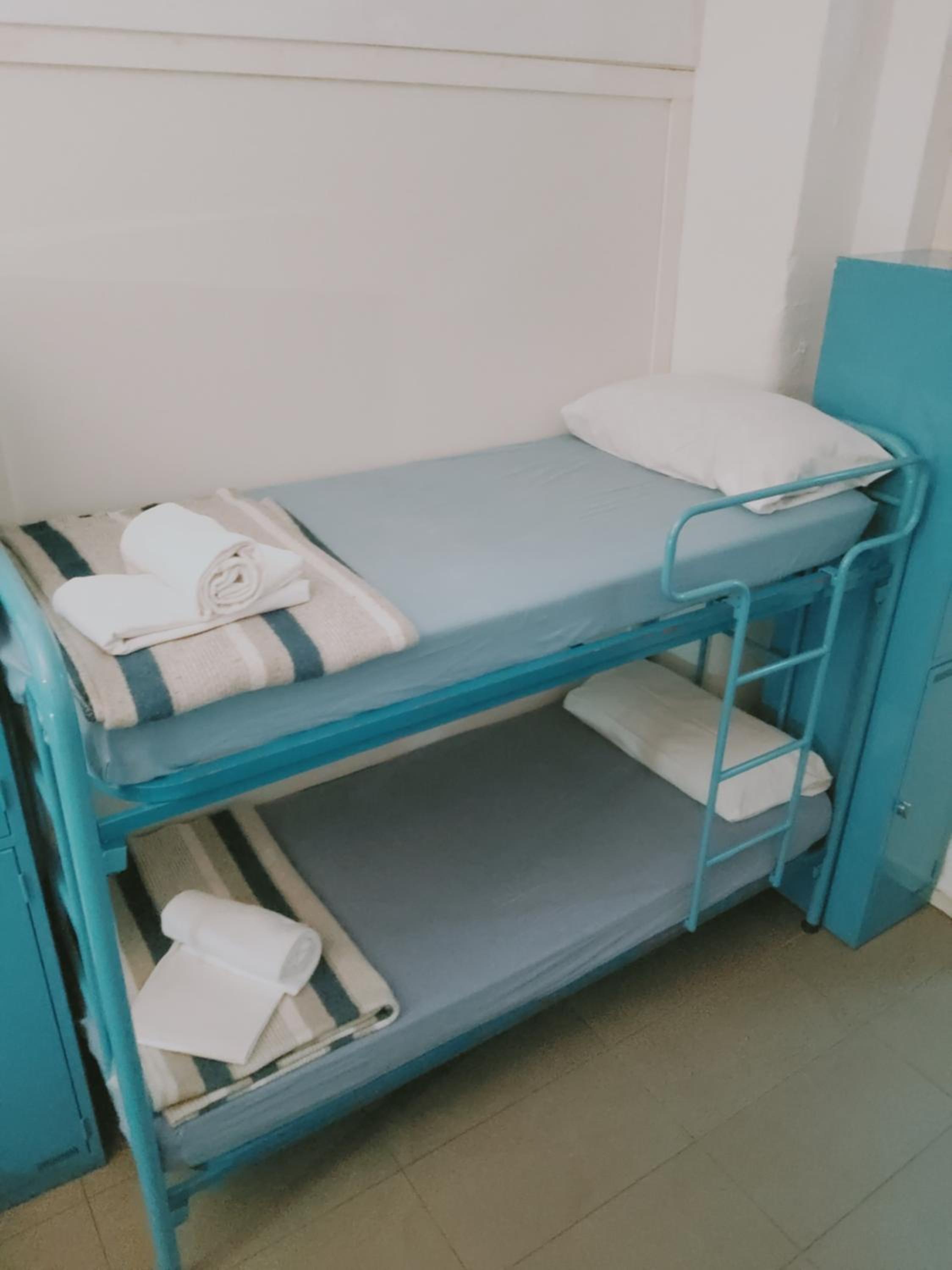 Habitación Cuádruple con Baño Privado