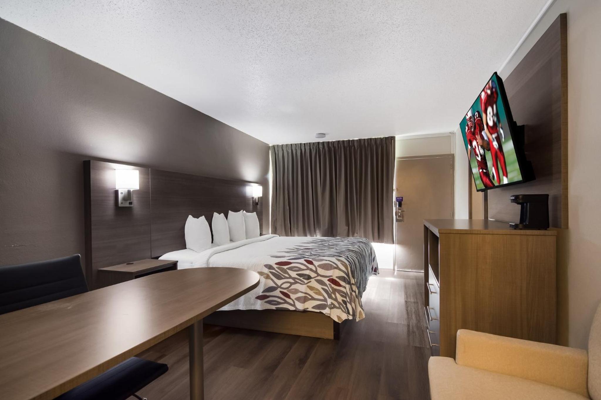 Superior King Room Non-Smoking - Photo 4