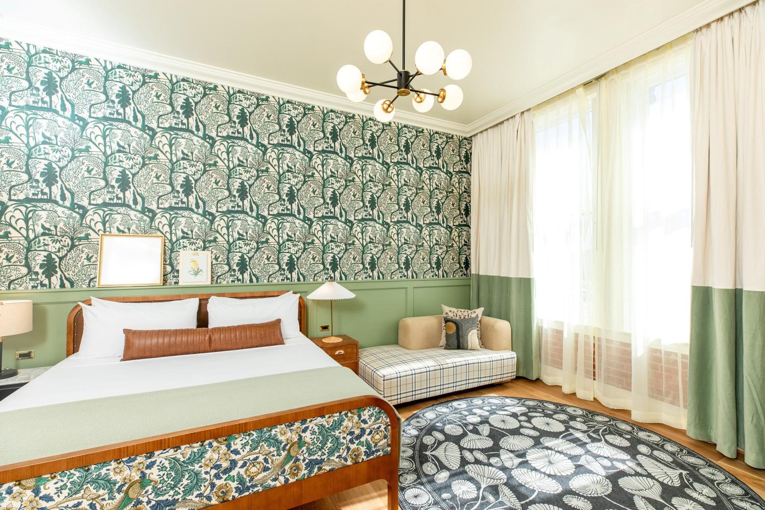 Remedy King Suite - Photo 7