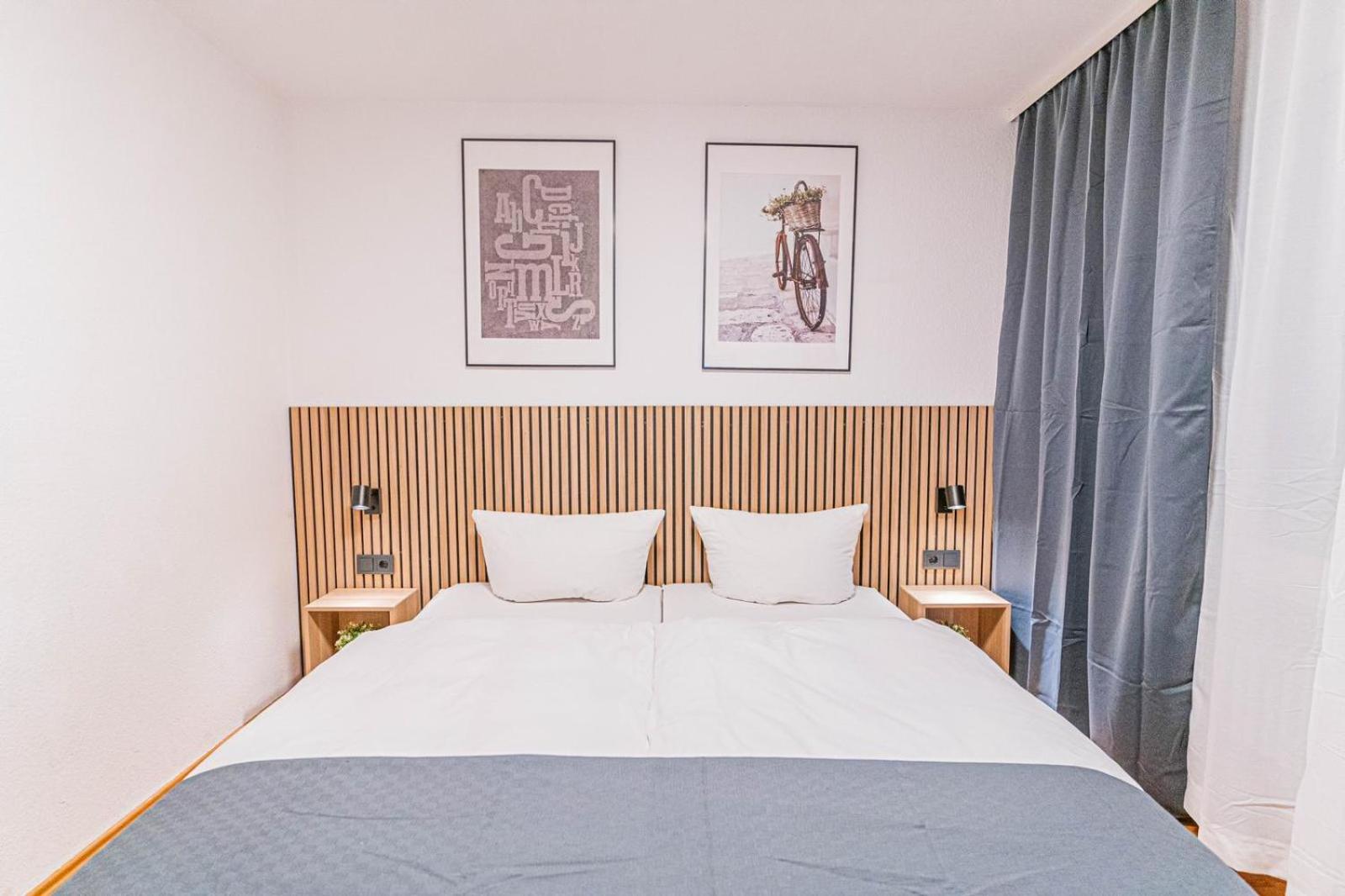 Double Room - Photo 3