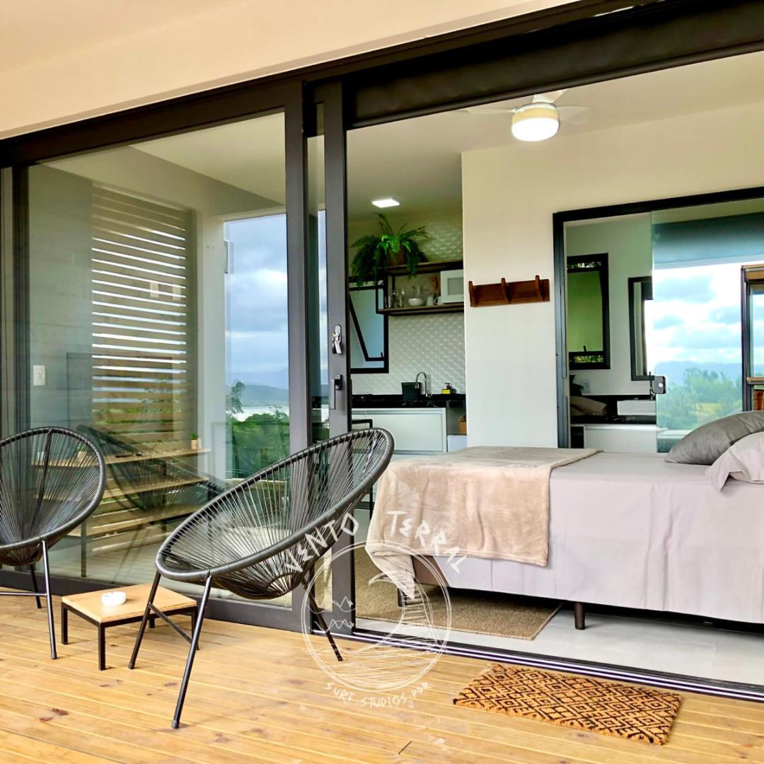 Studio with Lake View photo 1