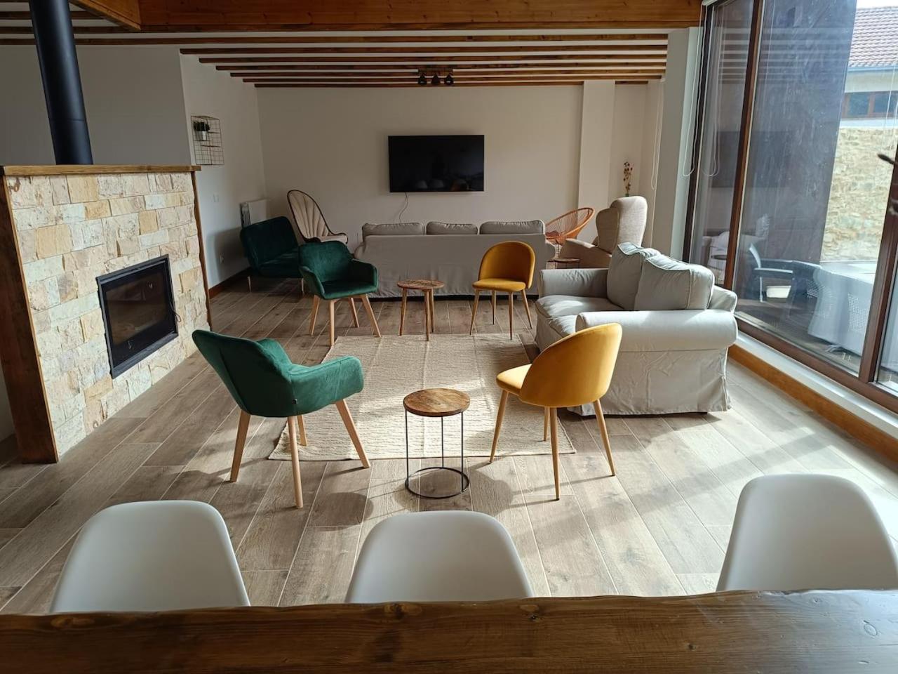 Casa de cinco habitaciones