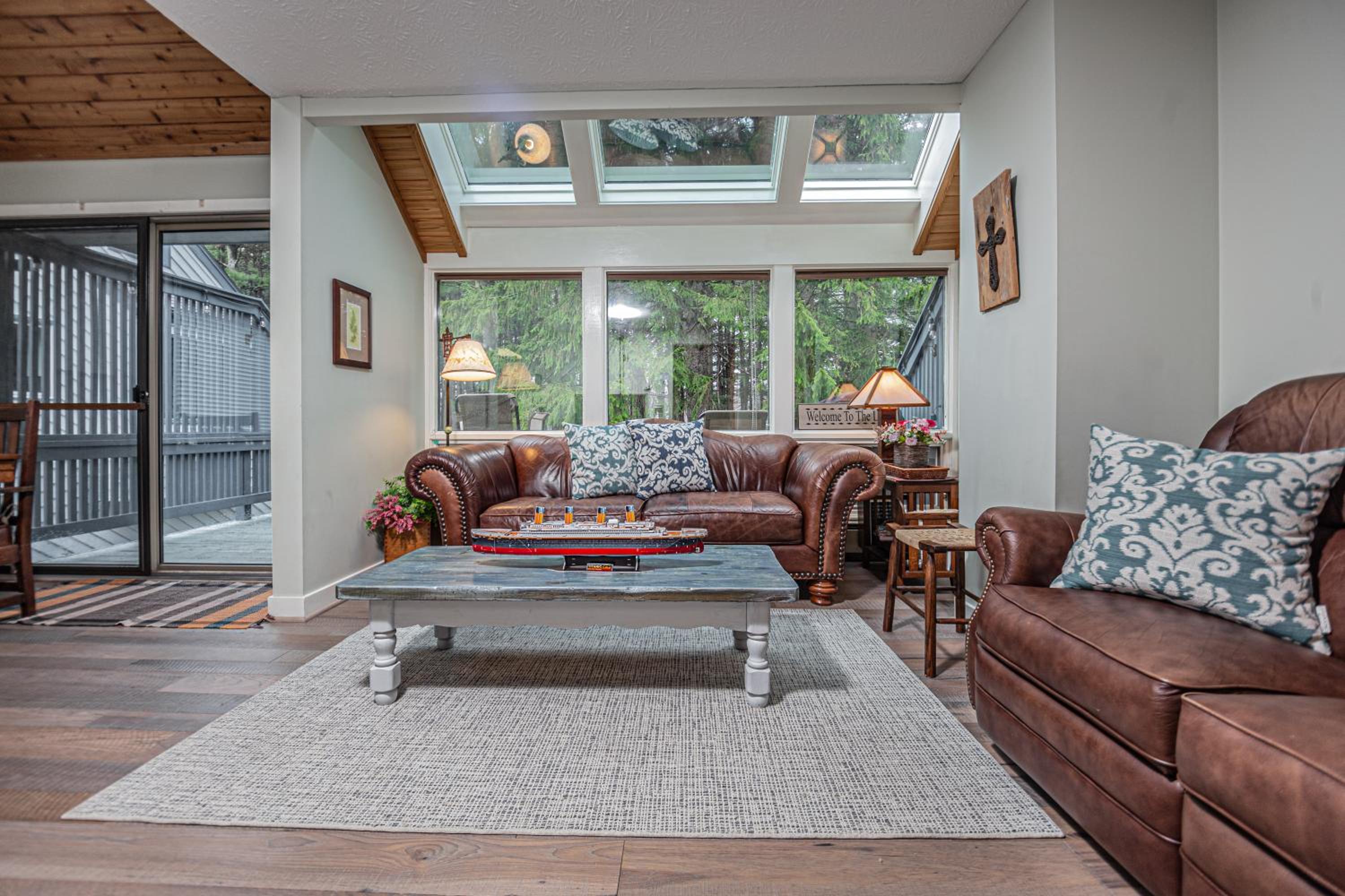 Three-Bedroom House photo 1