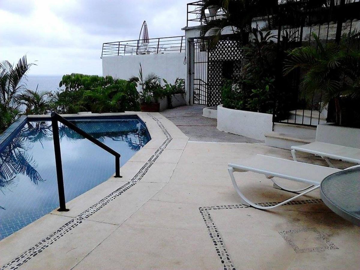 Two-Bedroom Suite with Sea View photo 3
