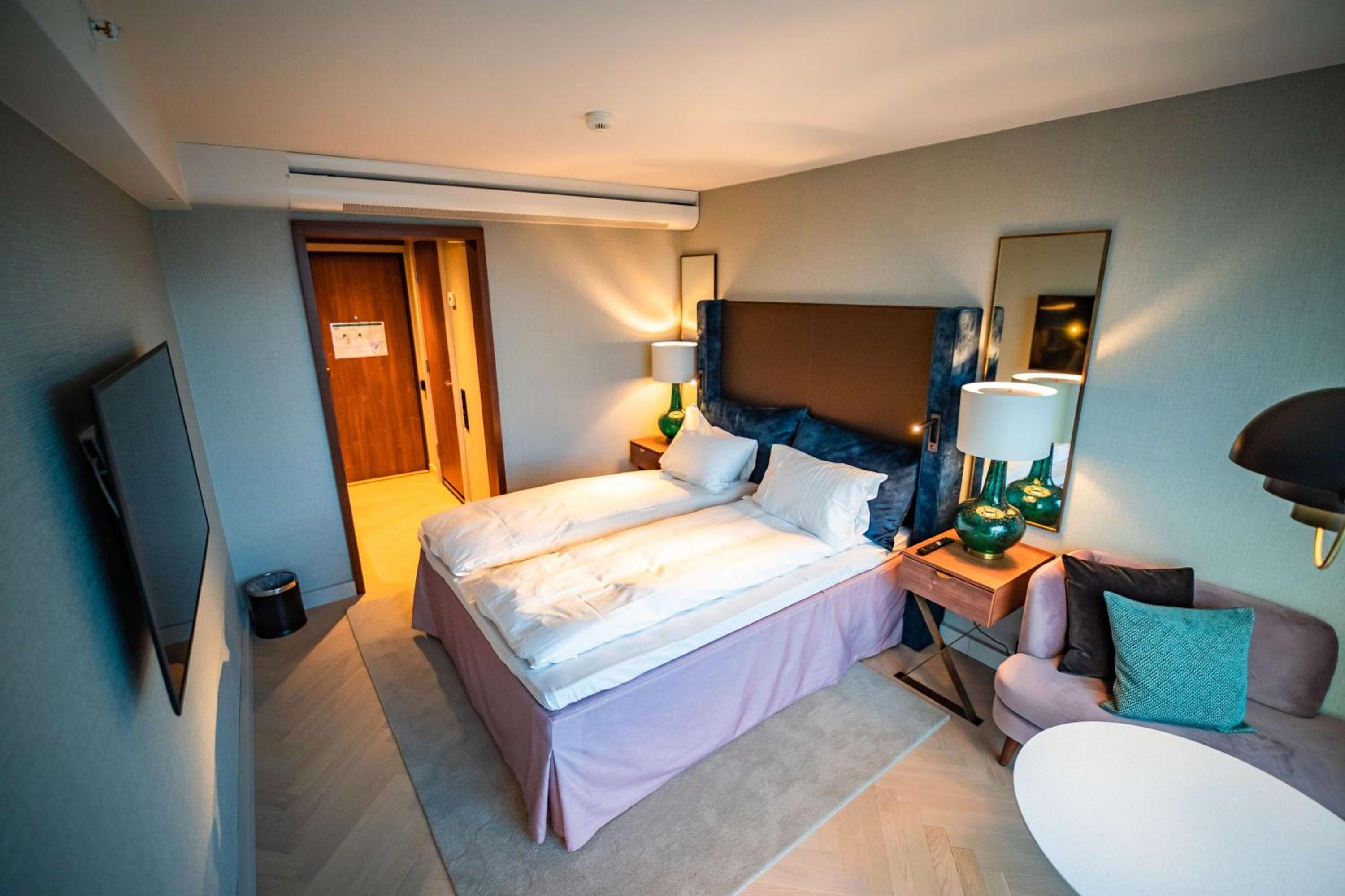 Standard Guest Room - Photo 1