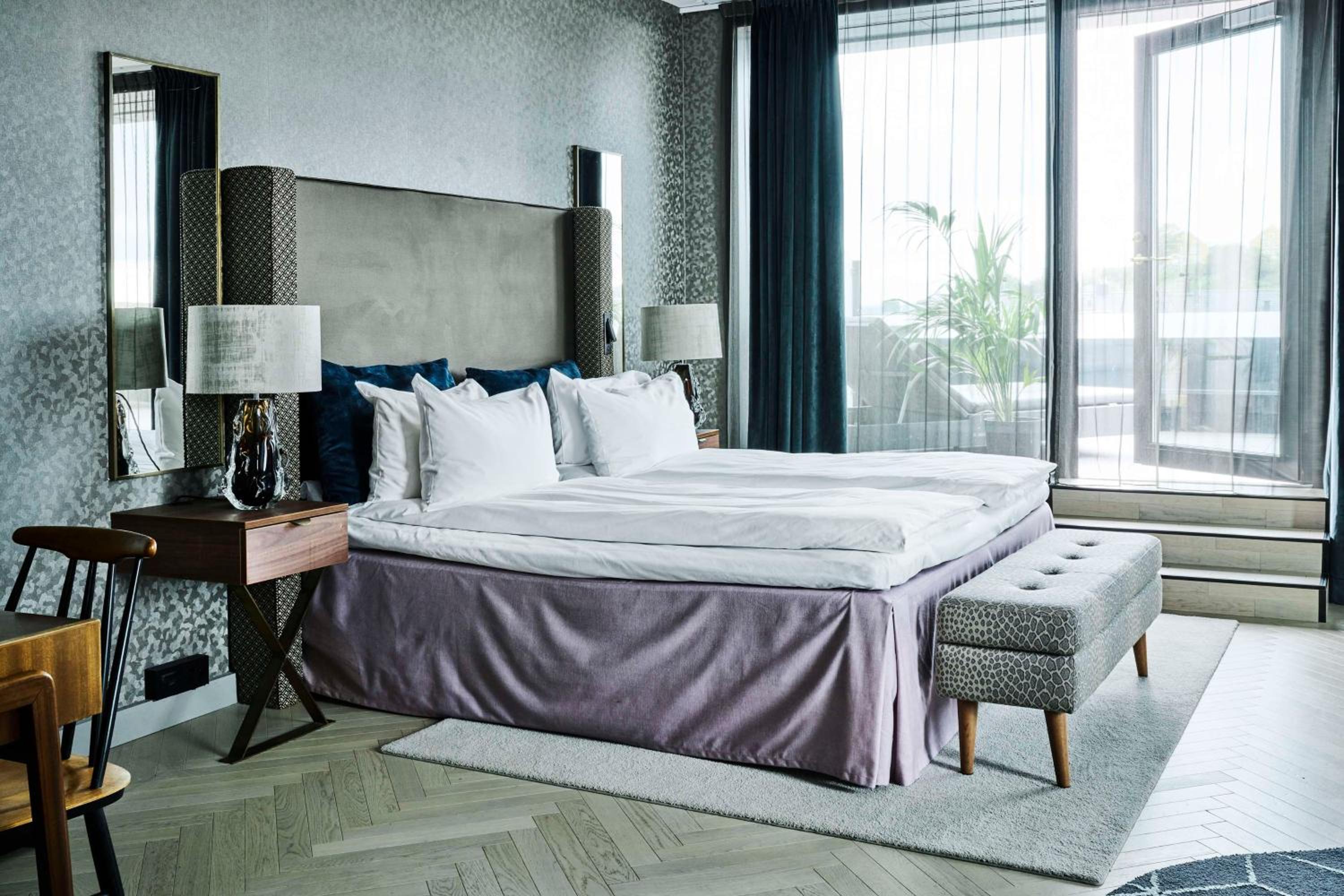 One-Bedroom Suite with Ocean View - Photo 1