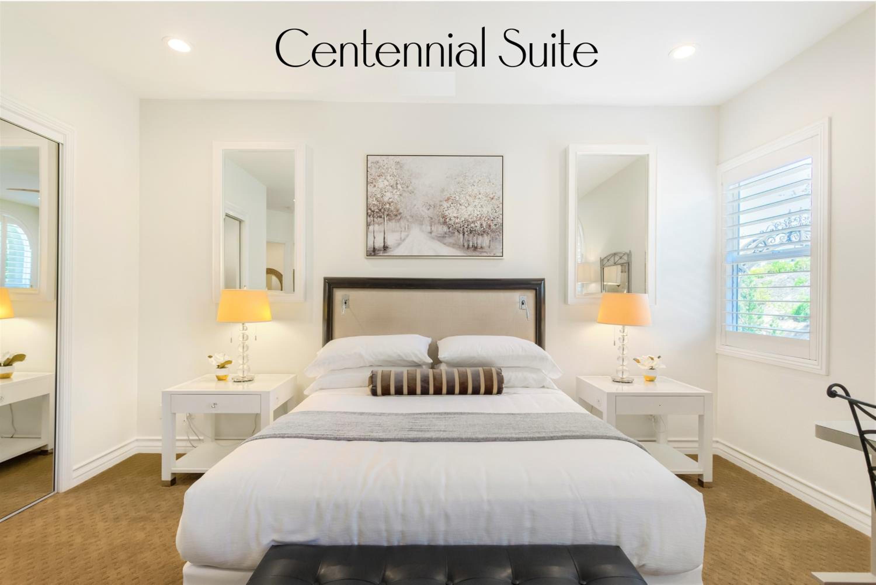 King Suite with Spa Bath - Photo 2