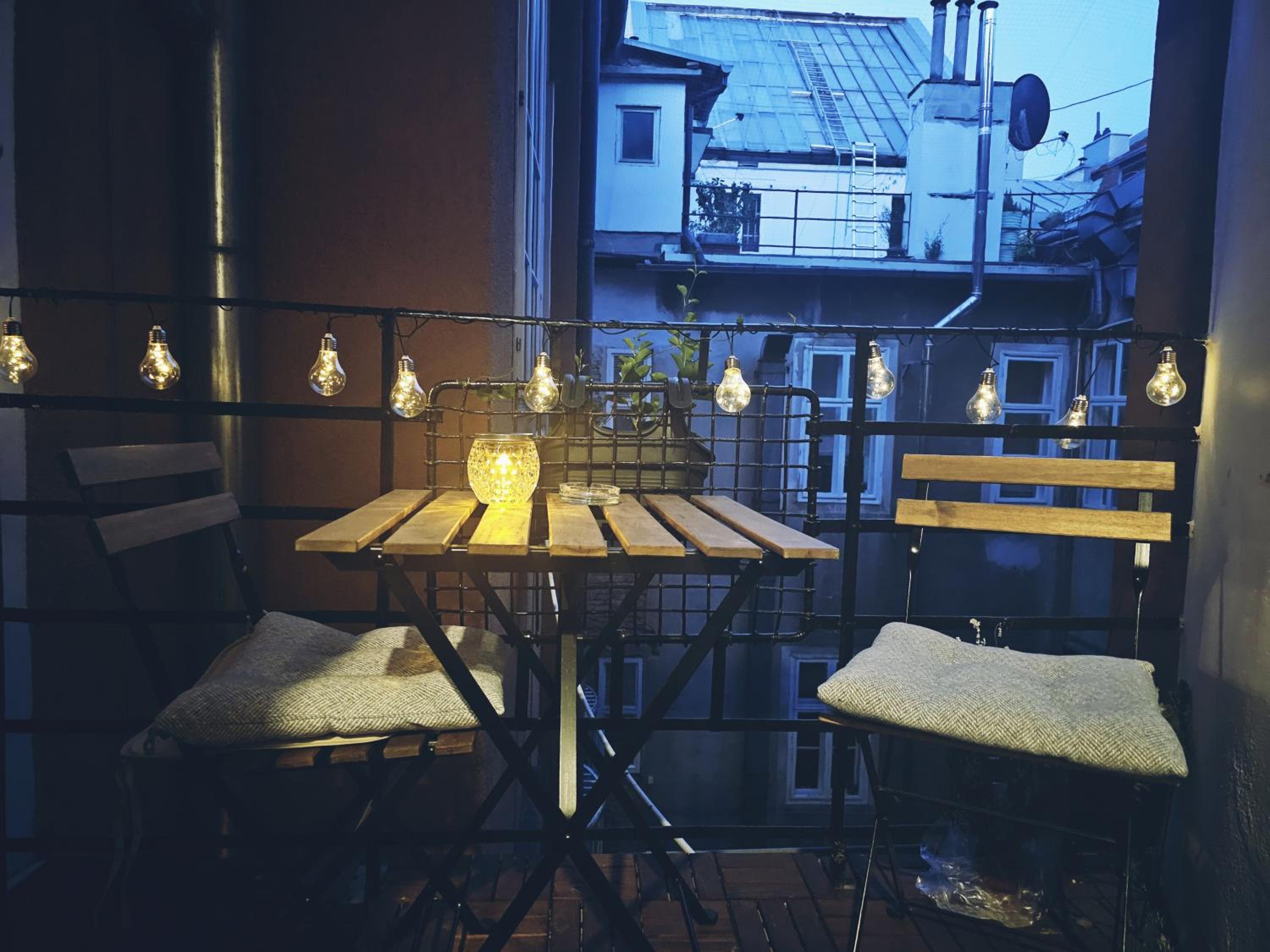 Double Room with Private Bathroom - Photo 11