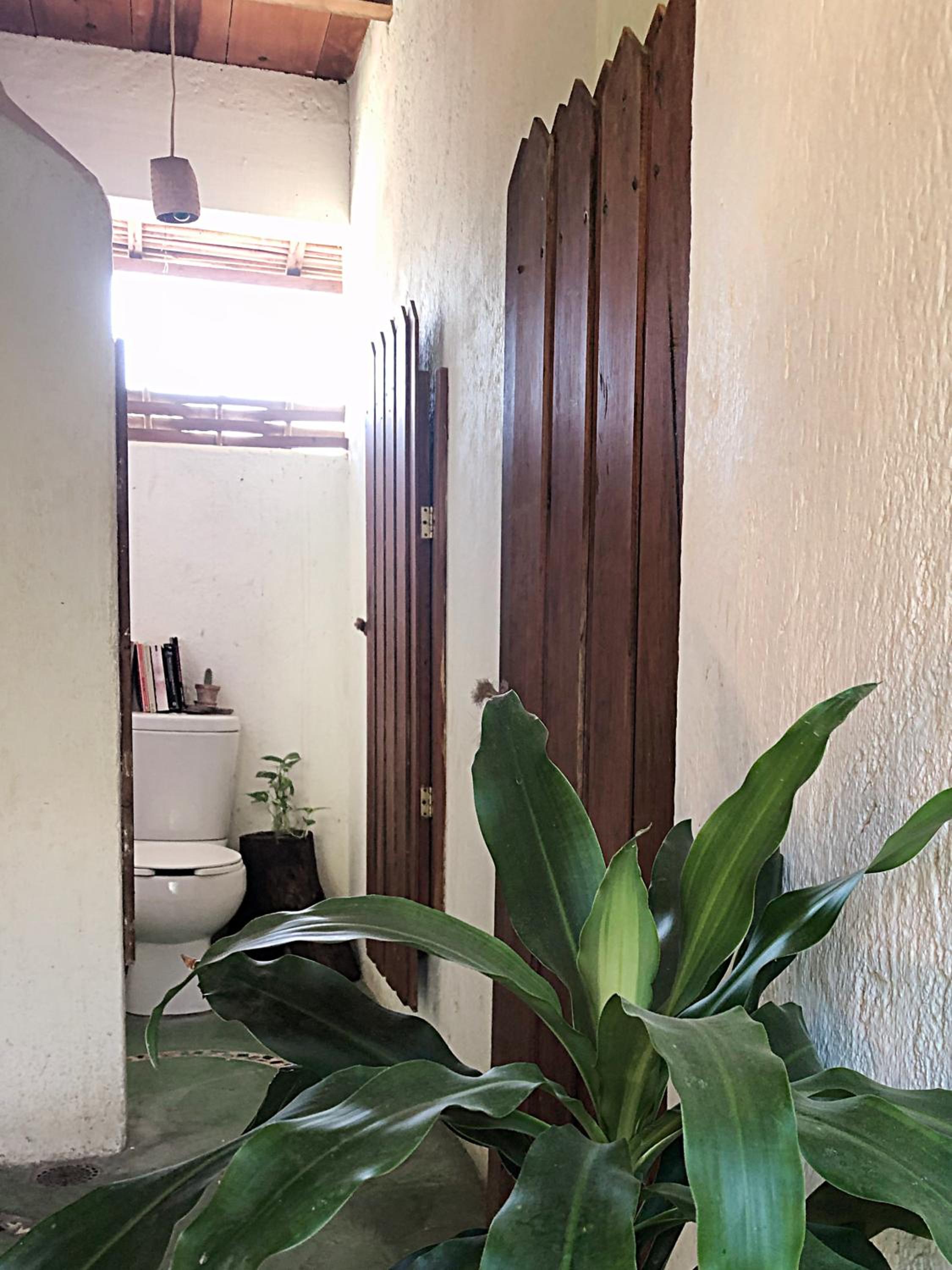 Double Room with Shared Bathroom photo 2