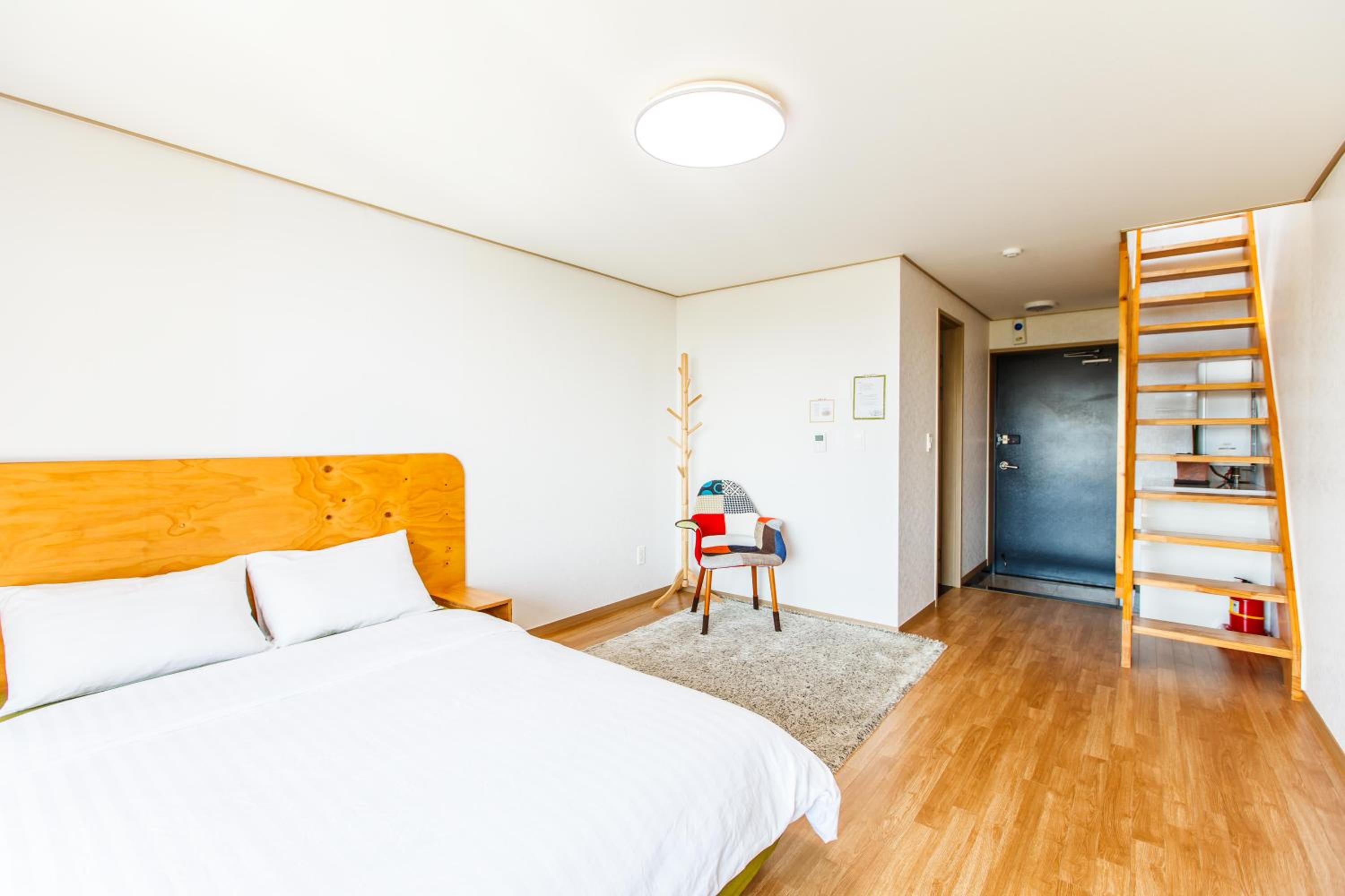Duplex Studio - Photo 8