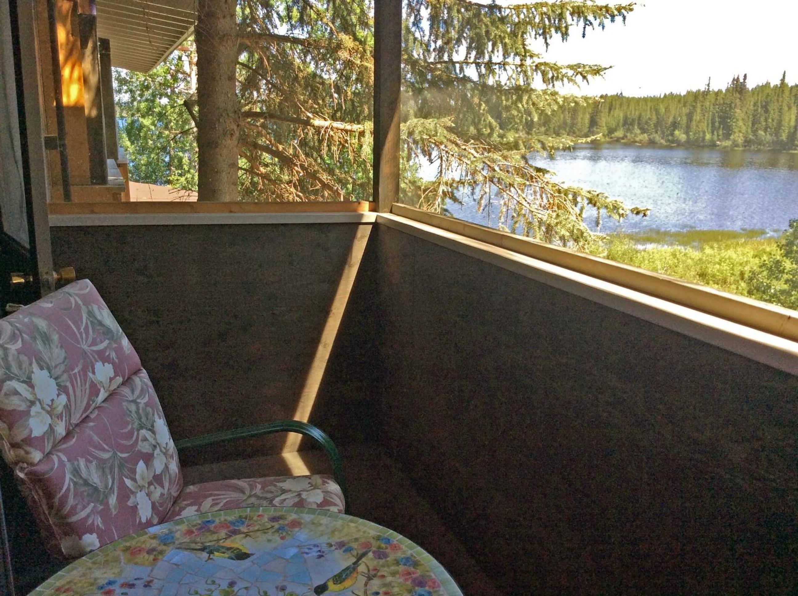 Deluxe Queen Room with Balcony photo 2